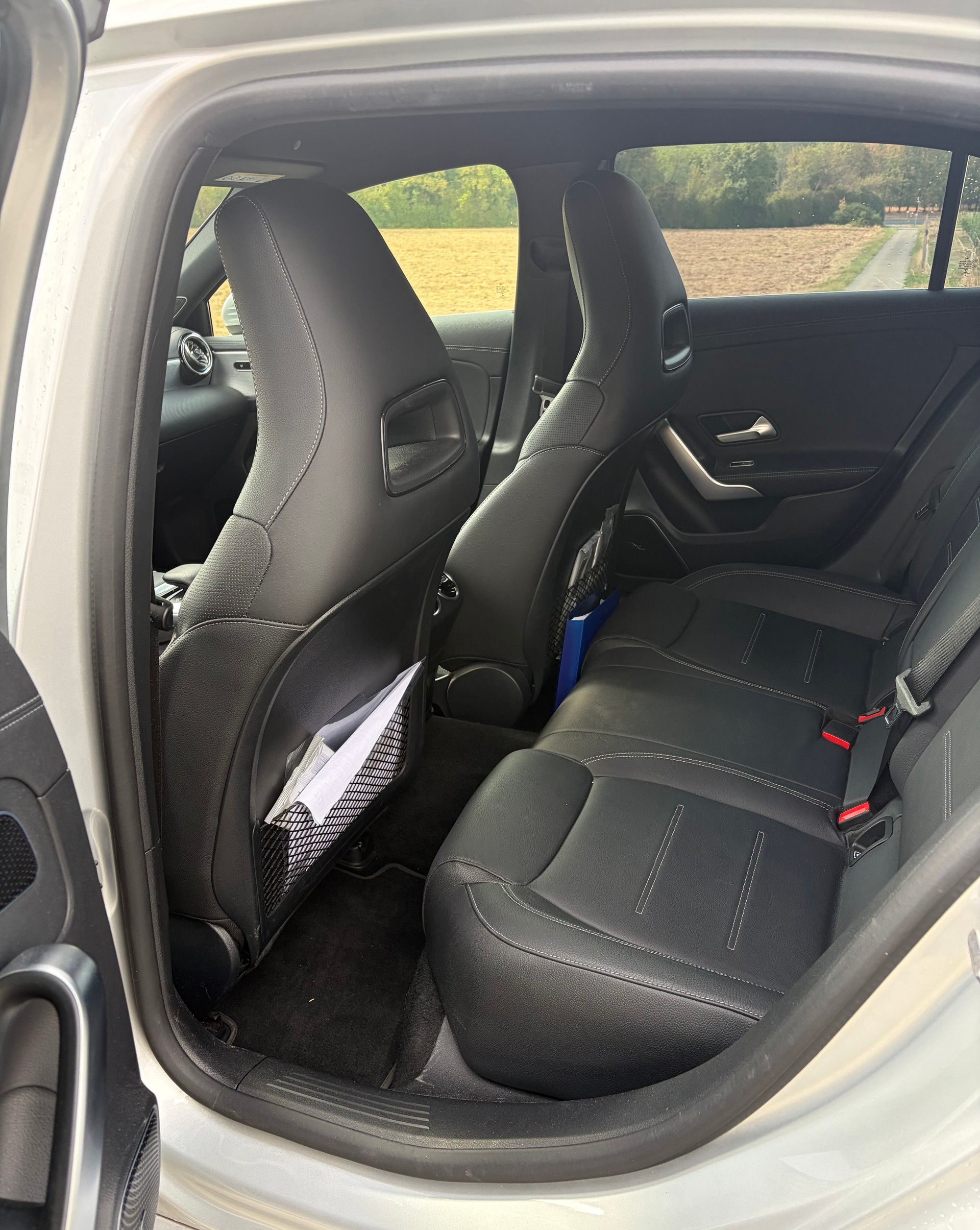 MERCEDES-BENZ A 45 S AMG 4matic+-image-4