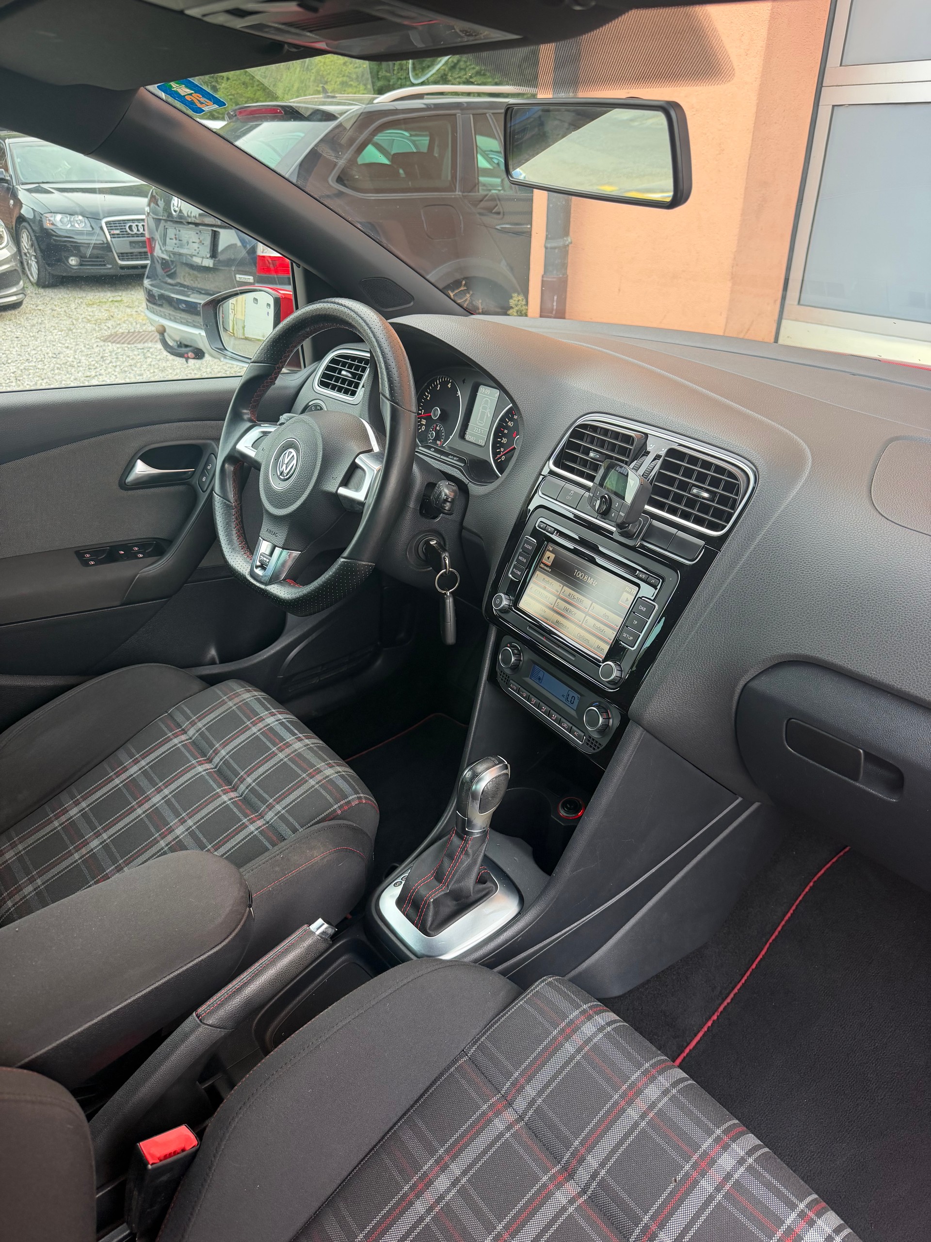 VW Polo 1.4 TSI GTI DSG-image-10