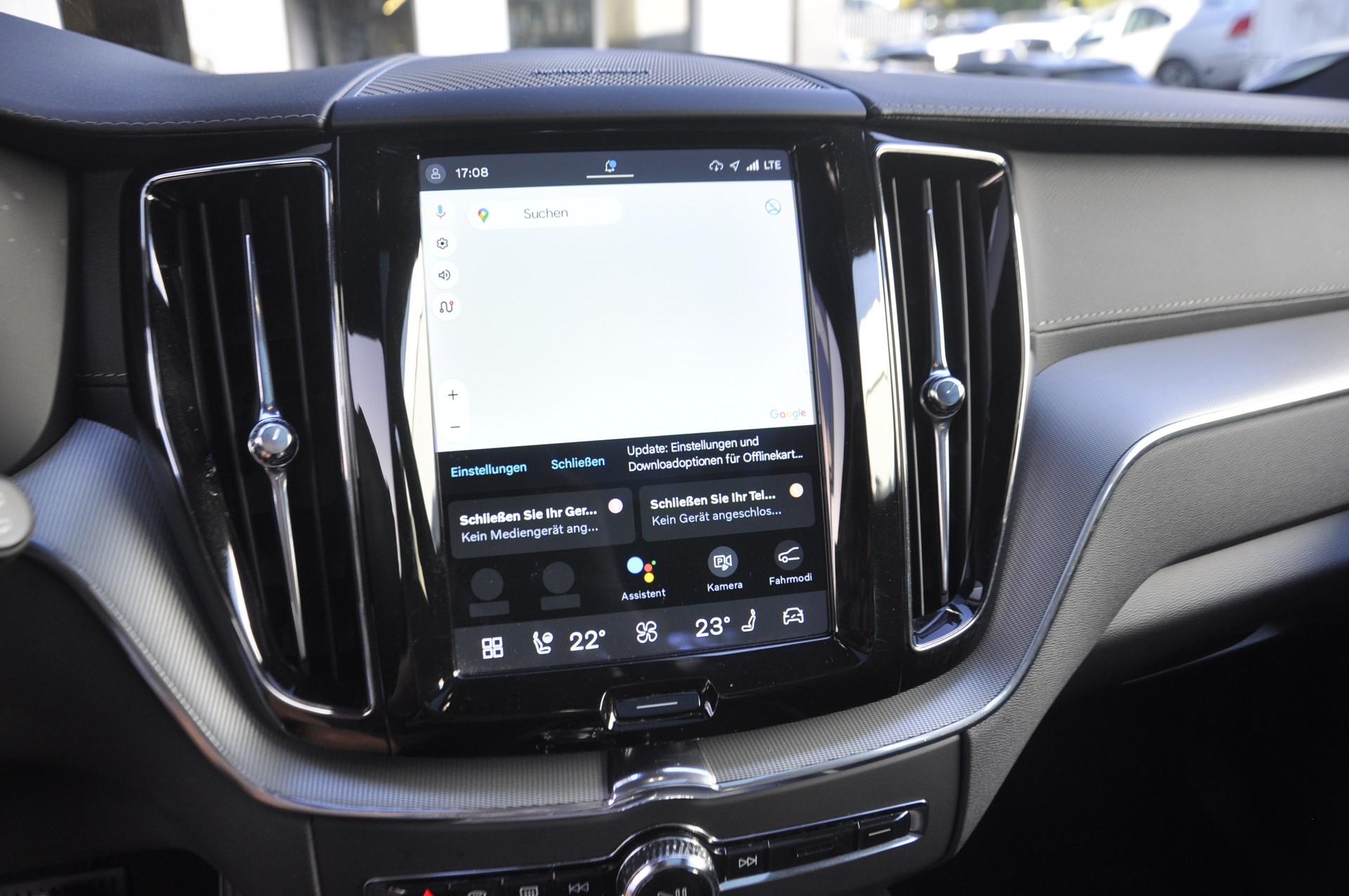 VOLVO XC60 T6 eAWD PluginHybrid Ultimate Dark Geartronic-image-12
