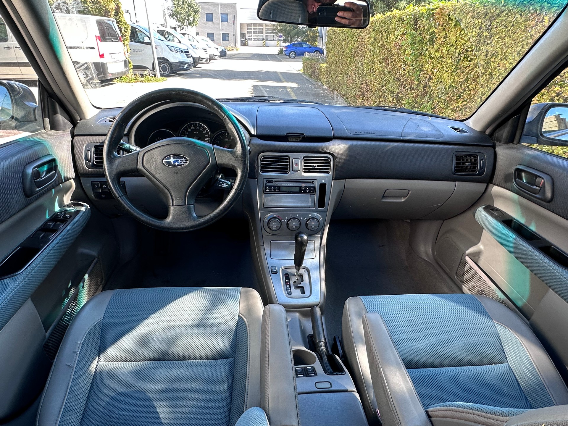 SUBARU Forester 2.0X Comfort Automatic-image-9