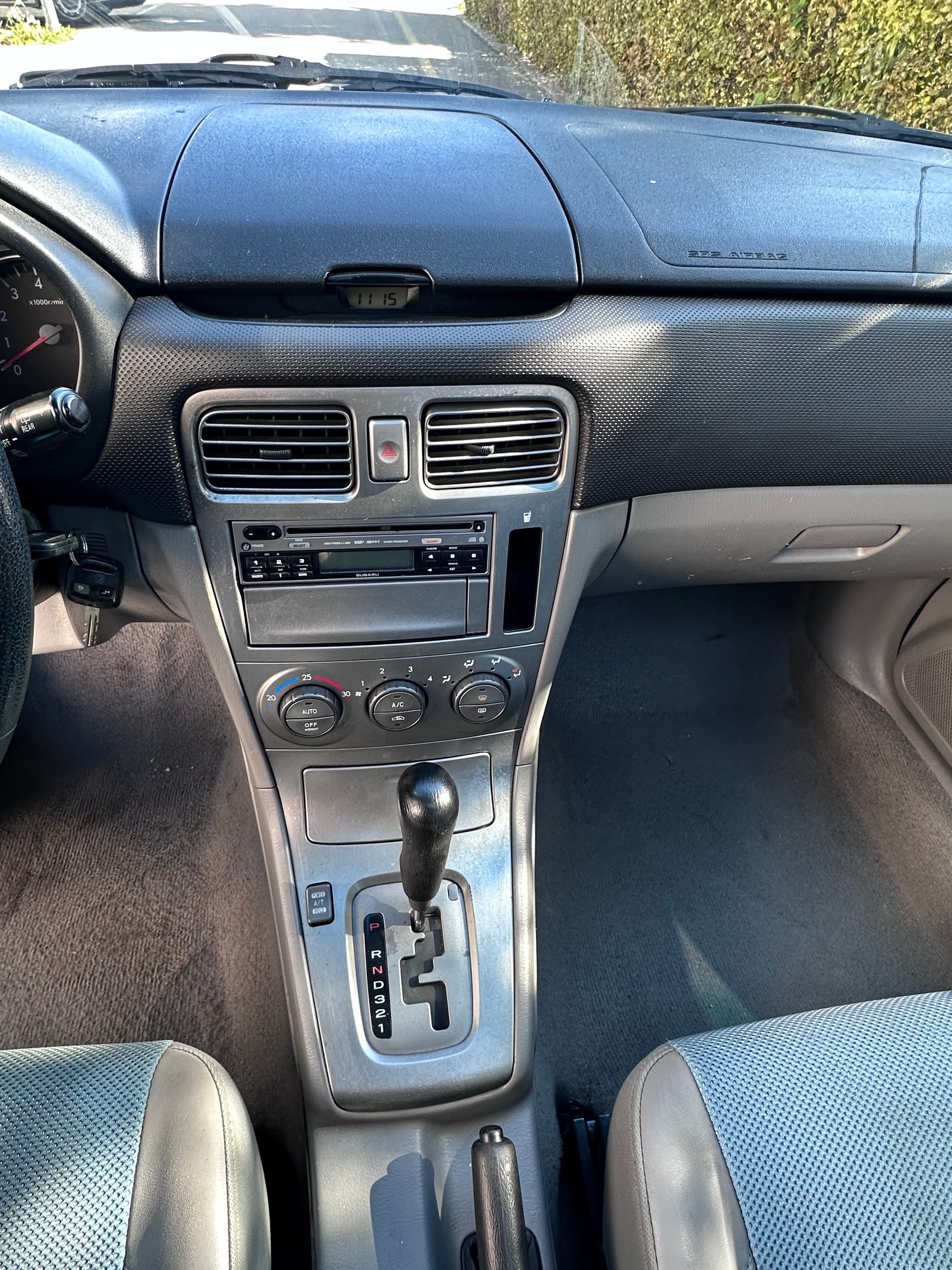 SUBARU Forester 2.0X Comfort Automatic-image-13
