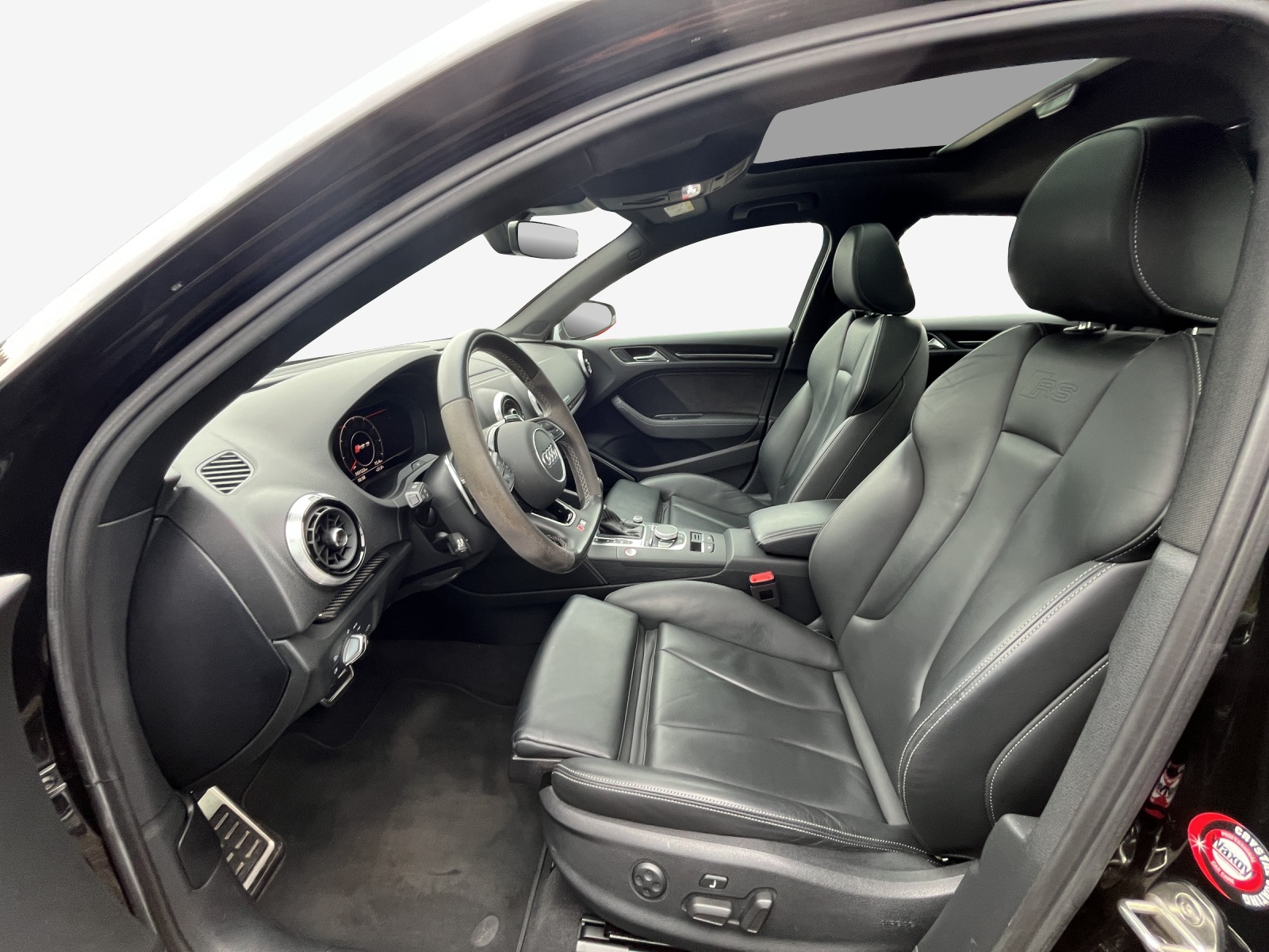 AUDI RS3 Limousine 2.5 TSI quattro S-tronic-image-7