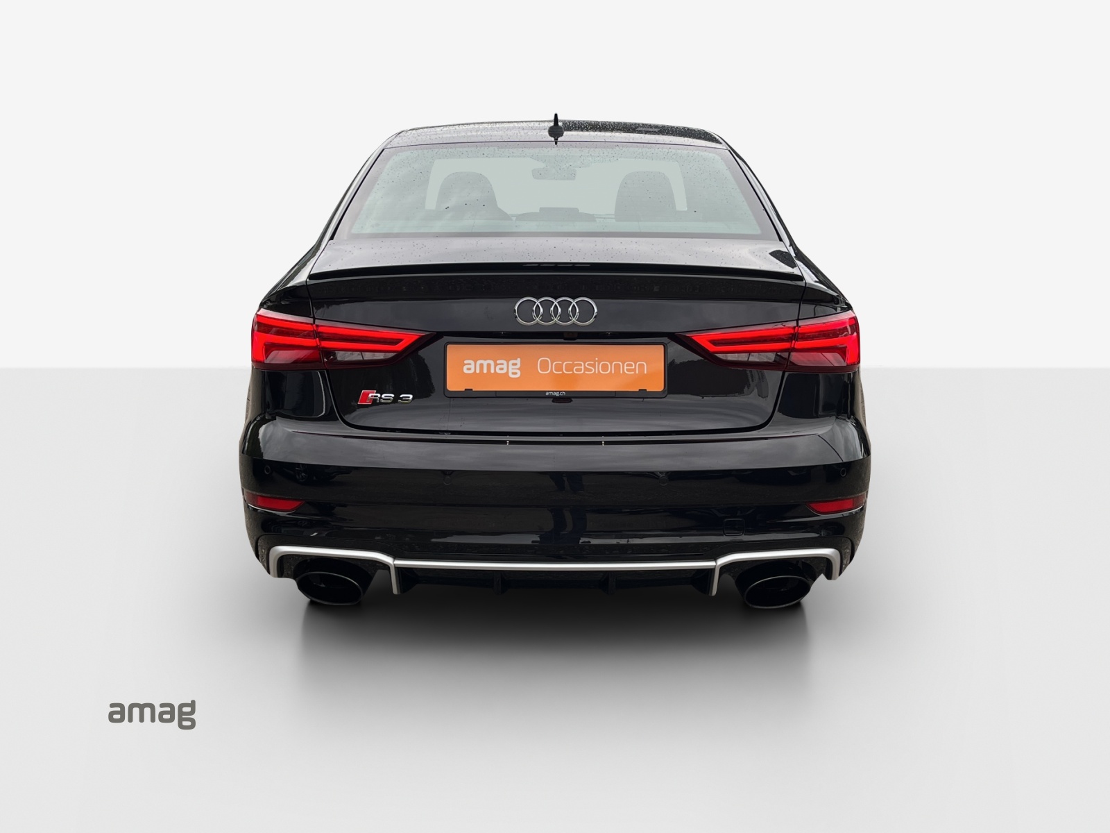 AUDI RS3 Limousine 2.5 TSI quattro S-tronic-image-3