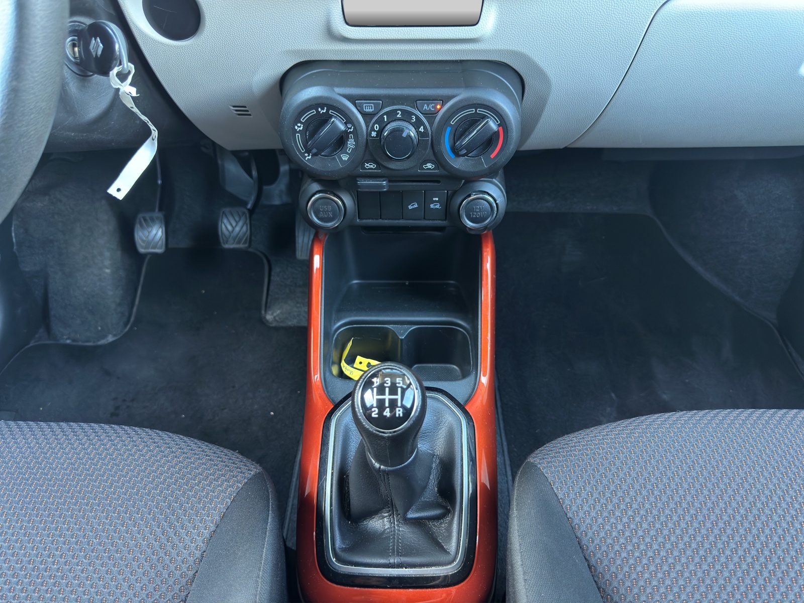 SUZUKI Ignis 1.2i Tradizio Top 4x4-image-12