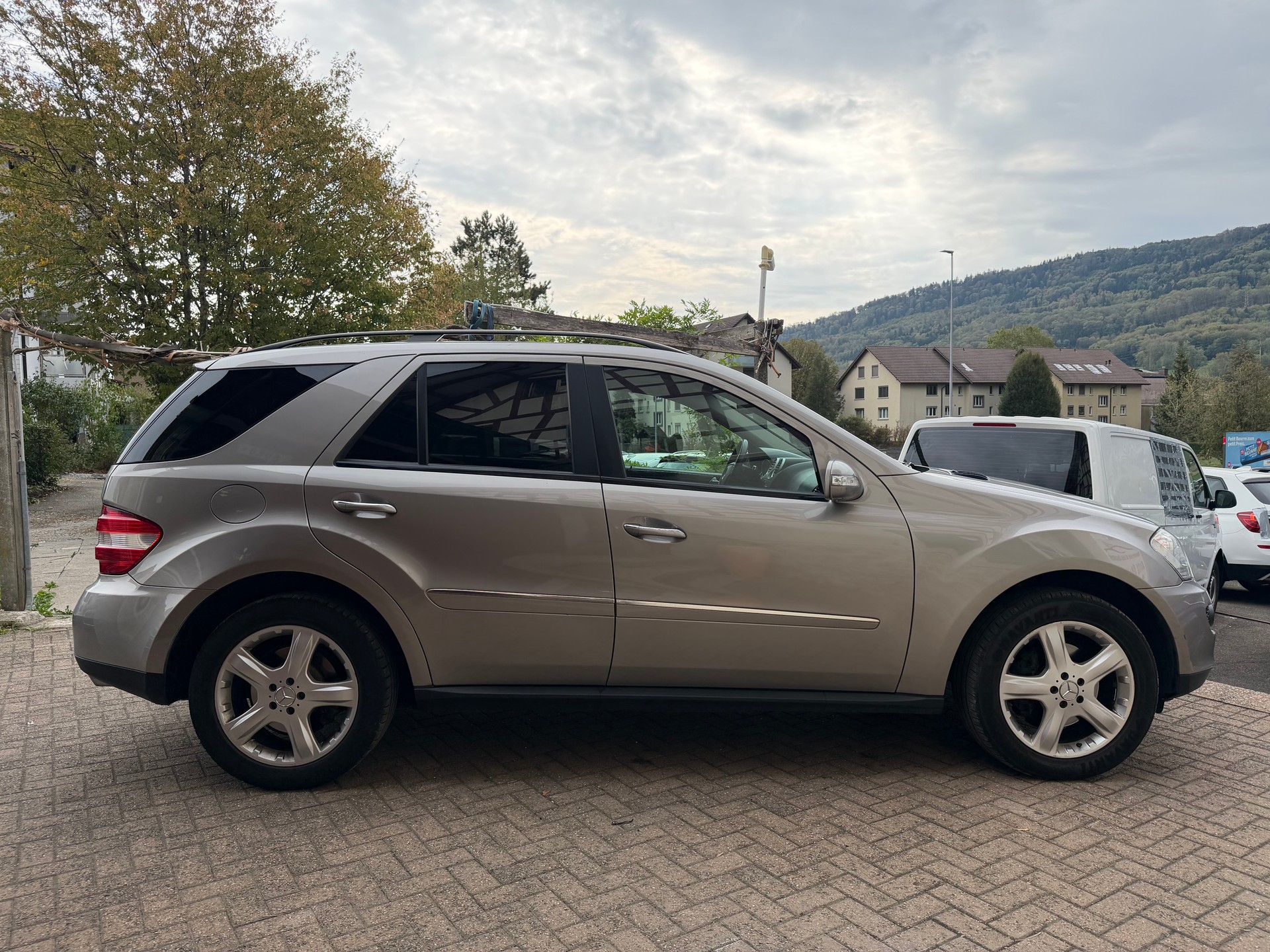 MERCEDES-BENZ ML 350 4Matic 7G-Tronic-image-4