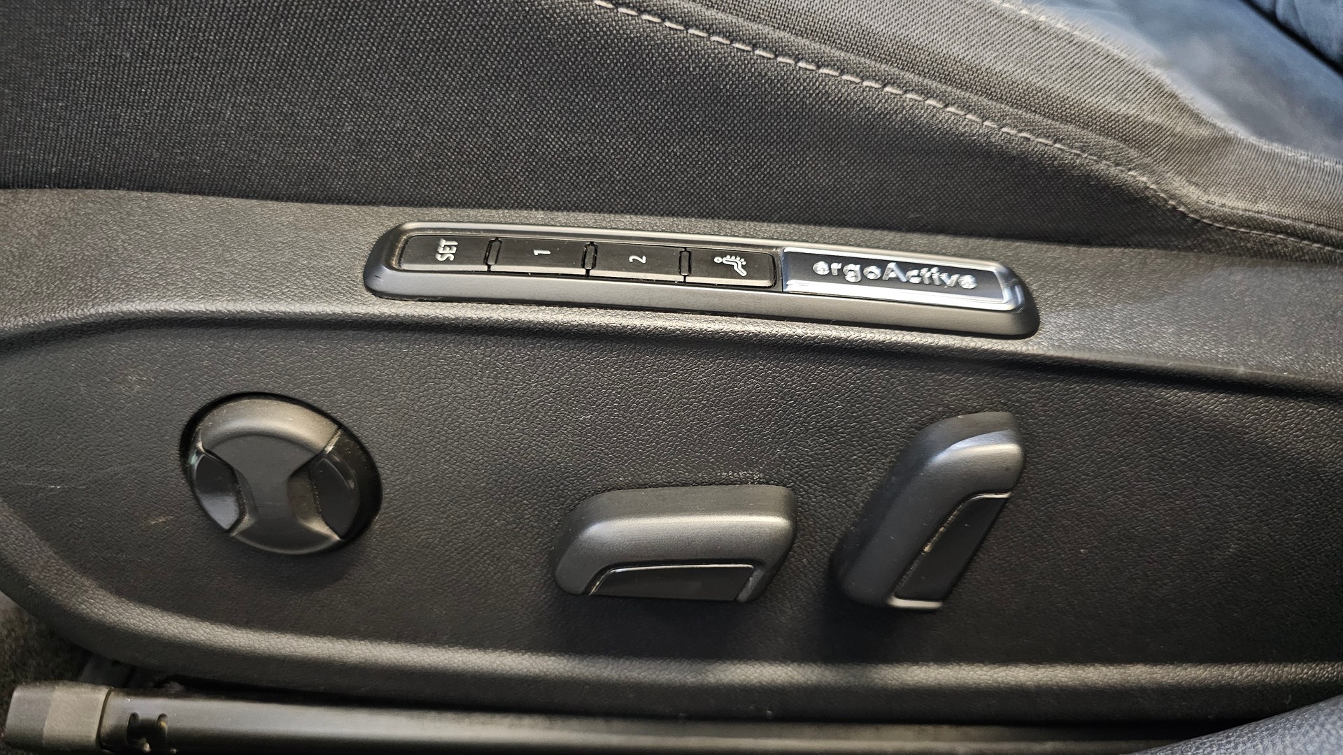 VW Golf 1.5 TSI EVO Highline-image-20