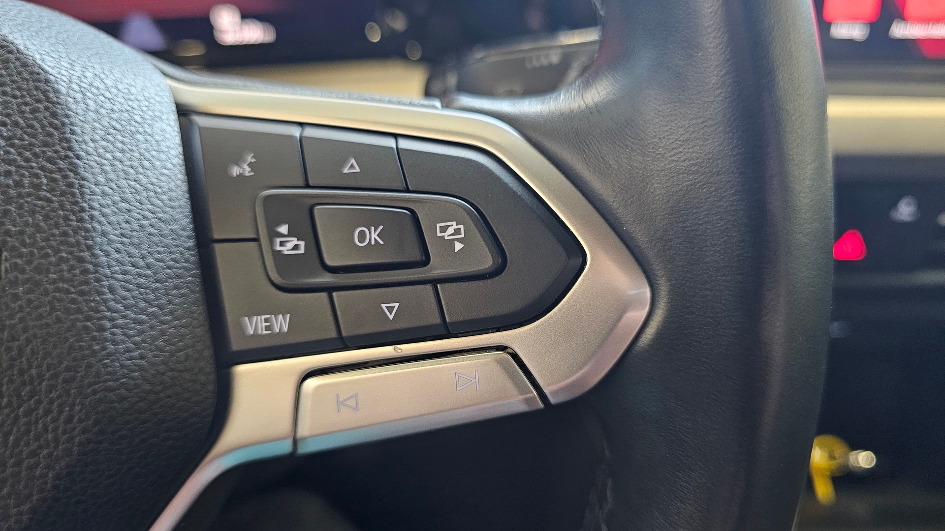 VW Golf 1.5 TSI EVO Highline-image-10