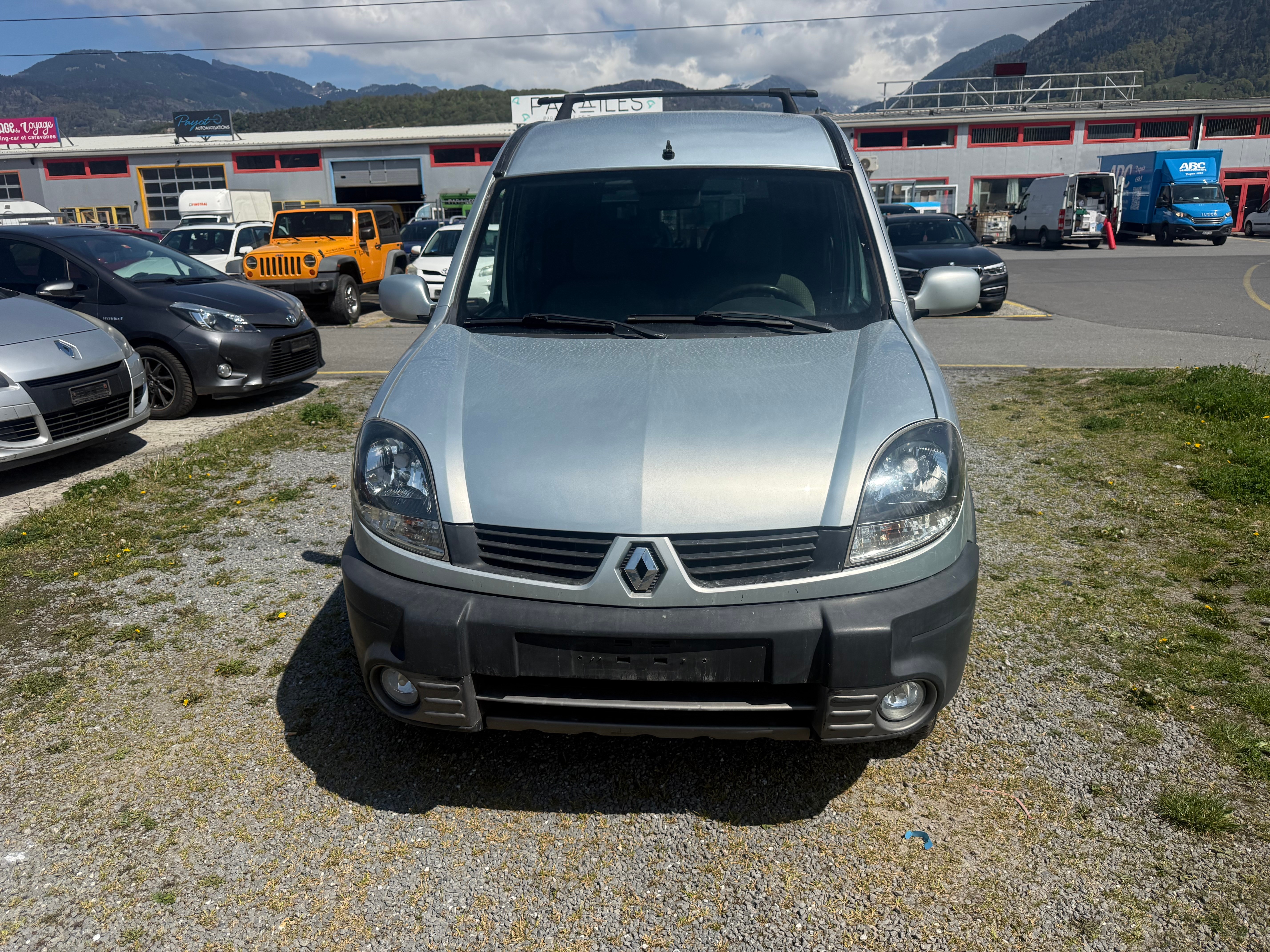 Car photo