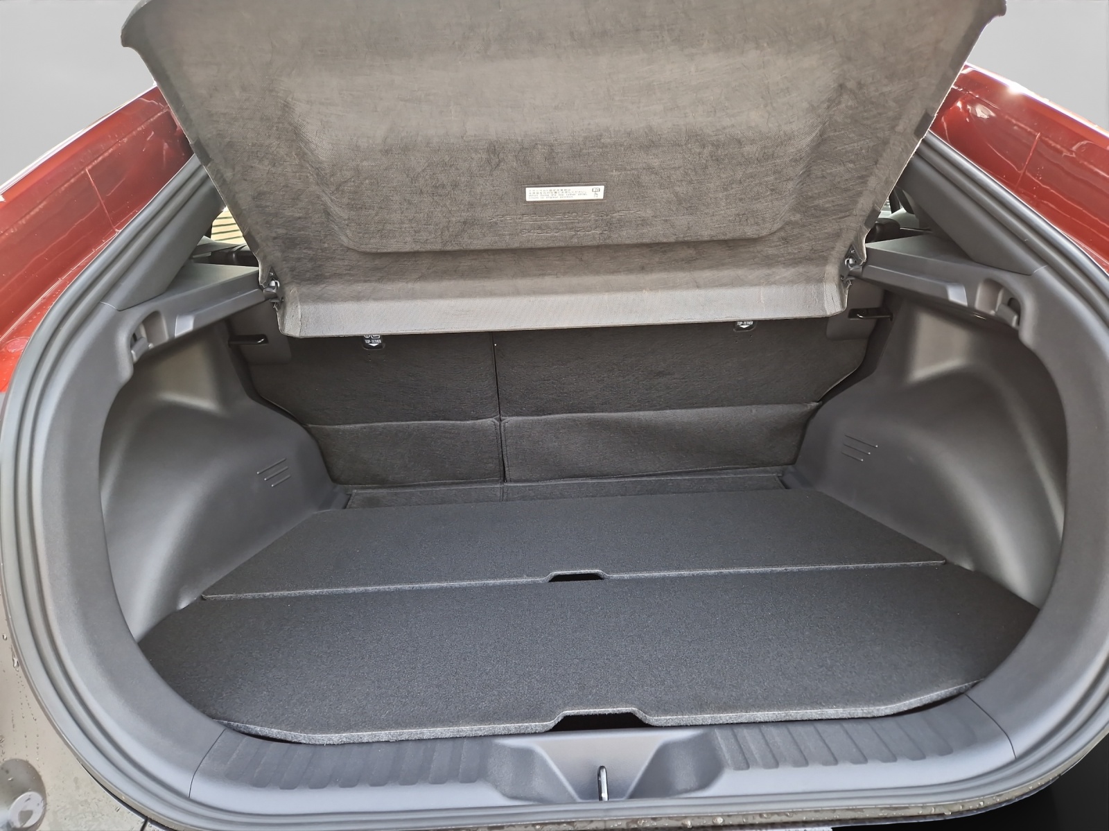 TOYOTA C-HR+ Style-image-14