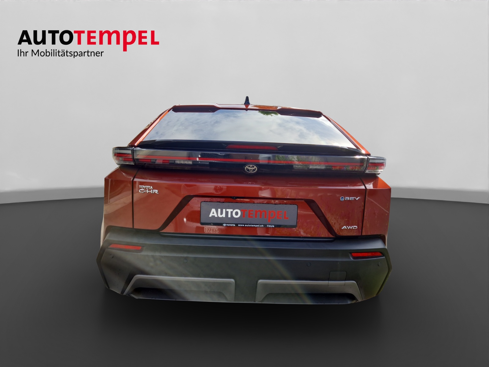 TOYOTA C-HR+ Style-image-7