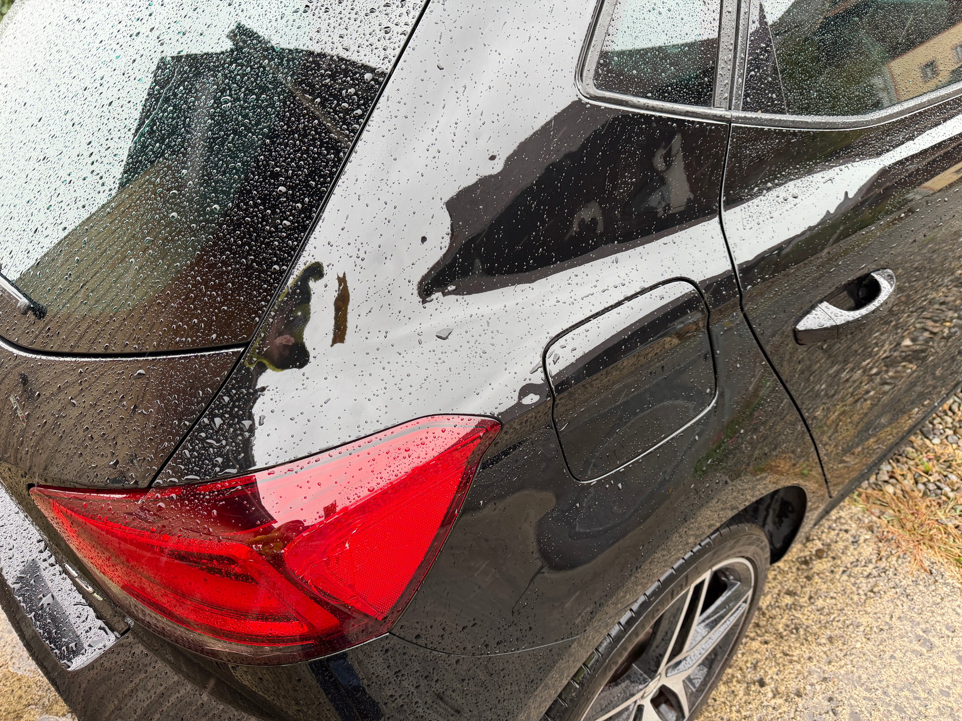 SEAT Ibiza 1.0 EcoTSI Swiss FR-image-9