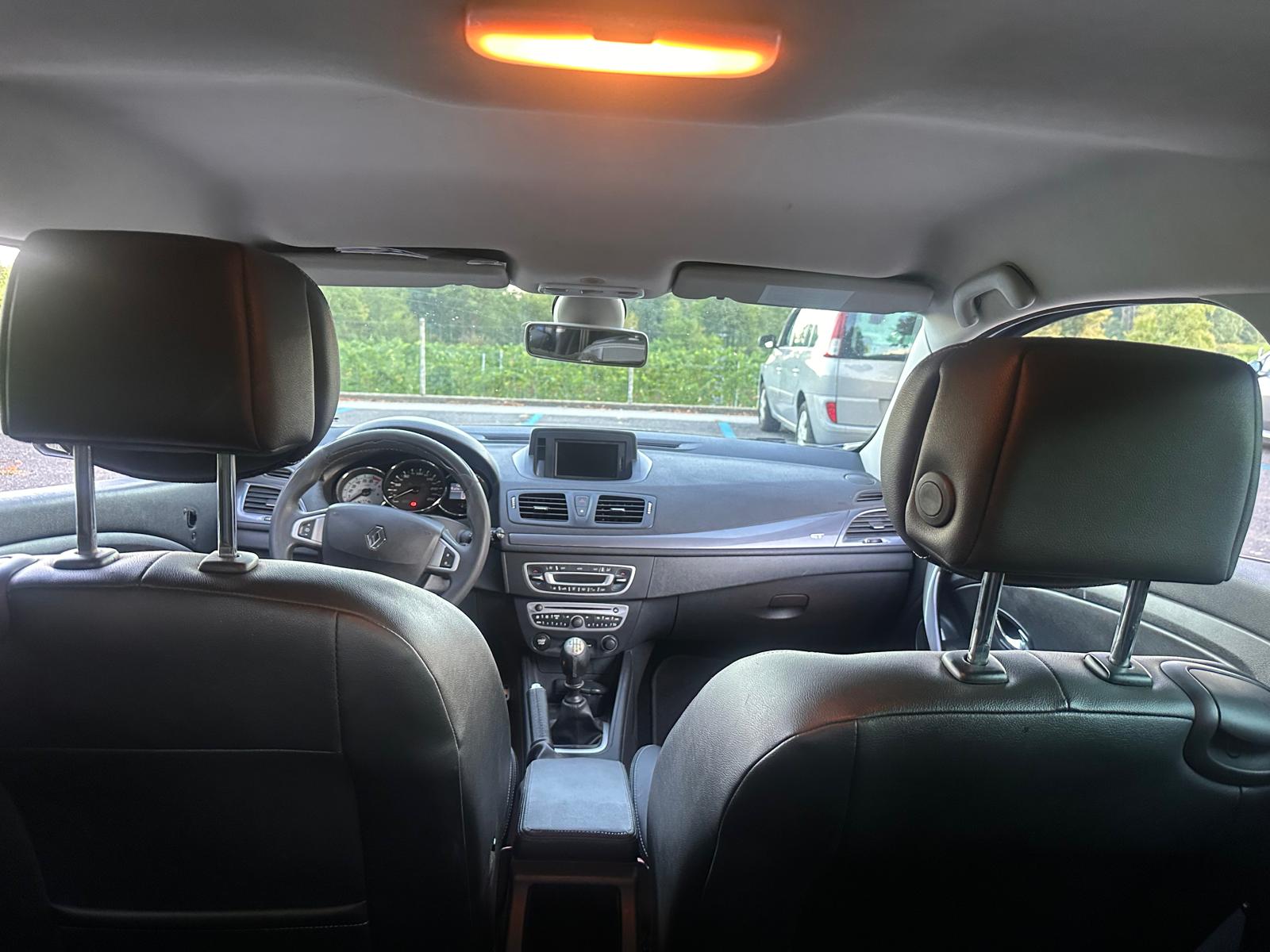 RENAULT TCE180-image-12