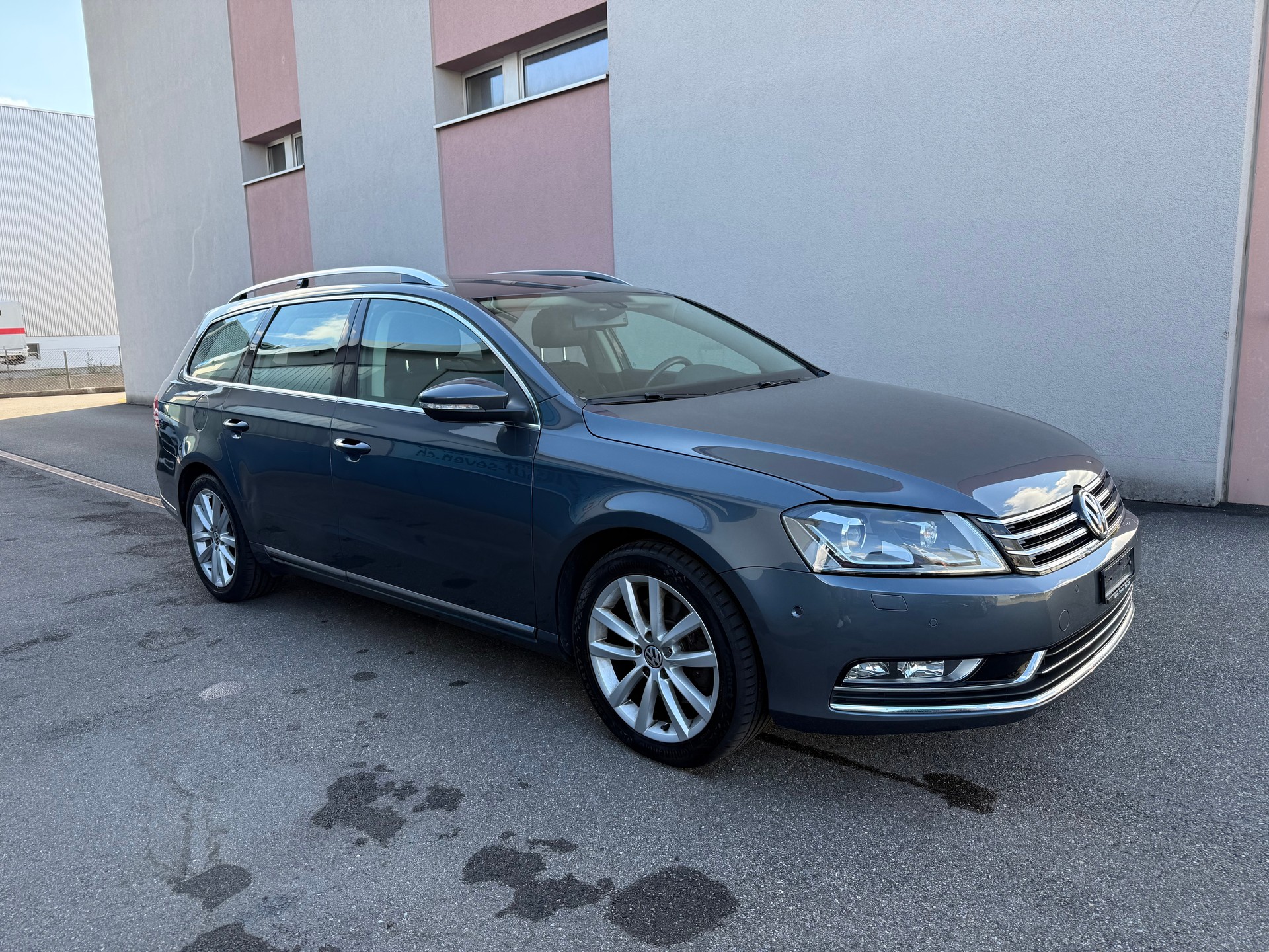 VW Passat Variant 1.4 TSI BMT Highline DSG-image-5
