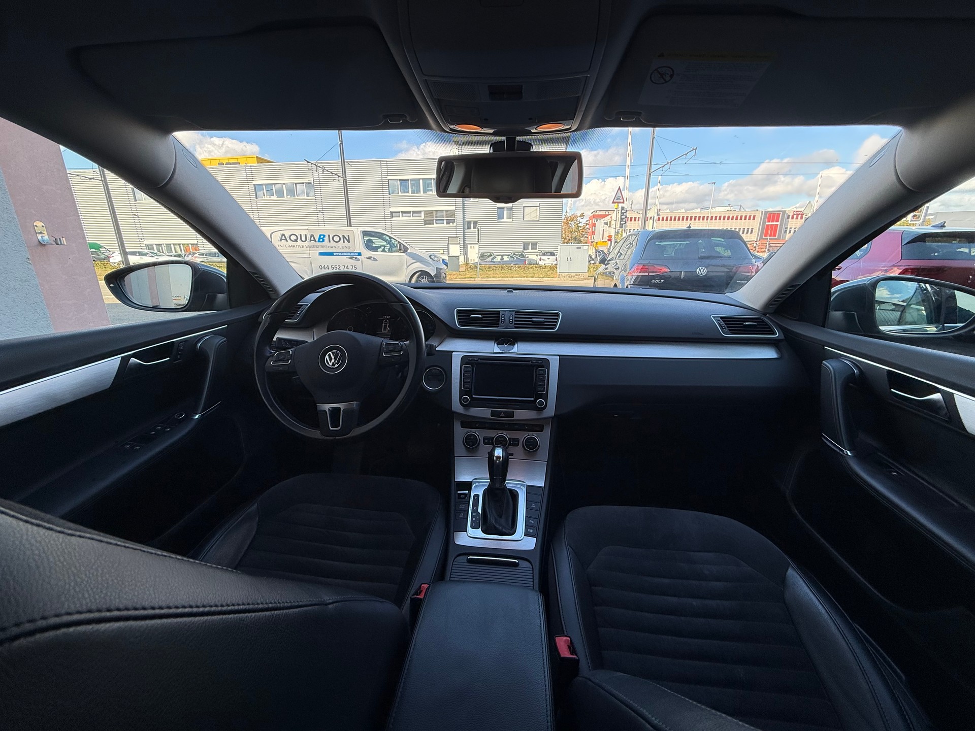 VW Passat Variant 1.4 TSI BMT Highline DSG-image-9