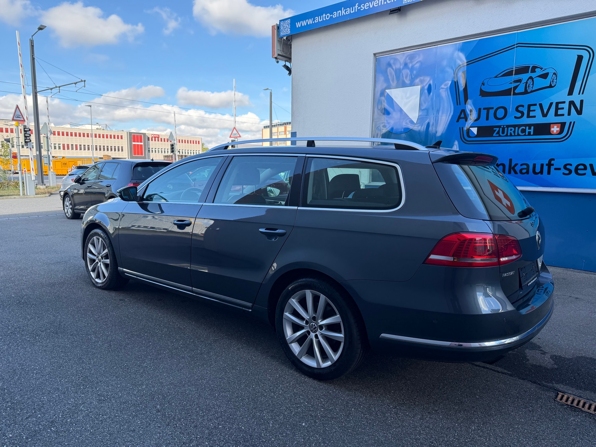 VW Passat Variant 1.4 TSI BMT Highline DSG-image-3