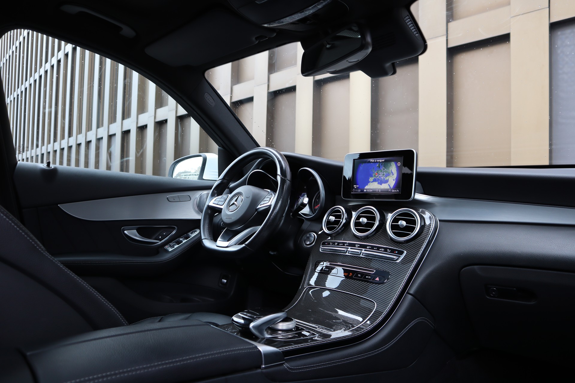 MERCEDES-BENZ GLC 250 d AMG Line 4Matic 9G-Tronic-image-10
