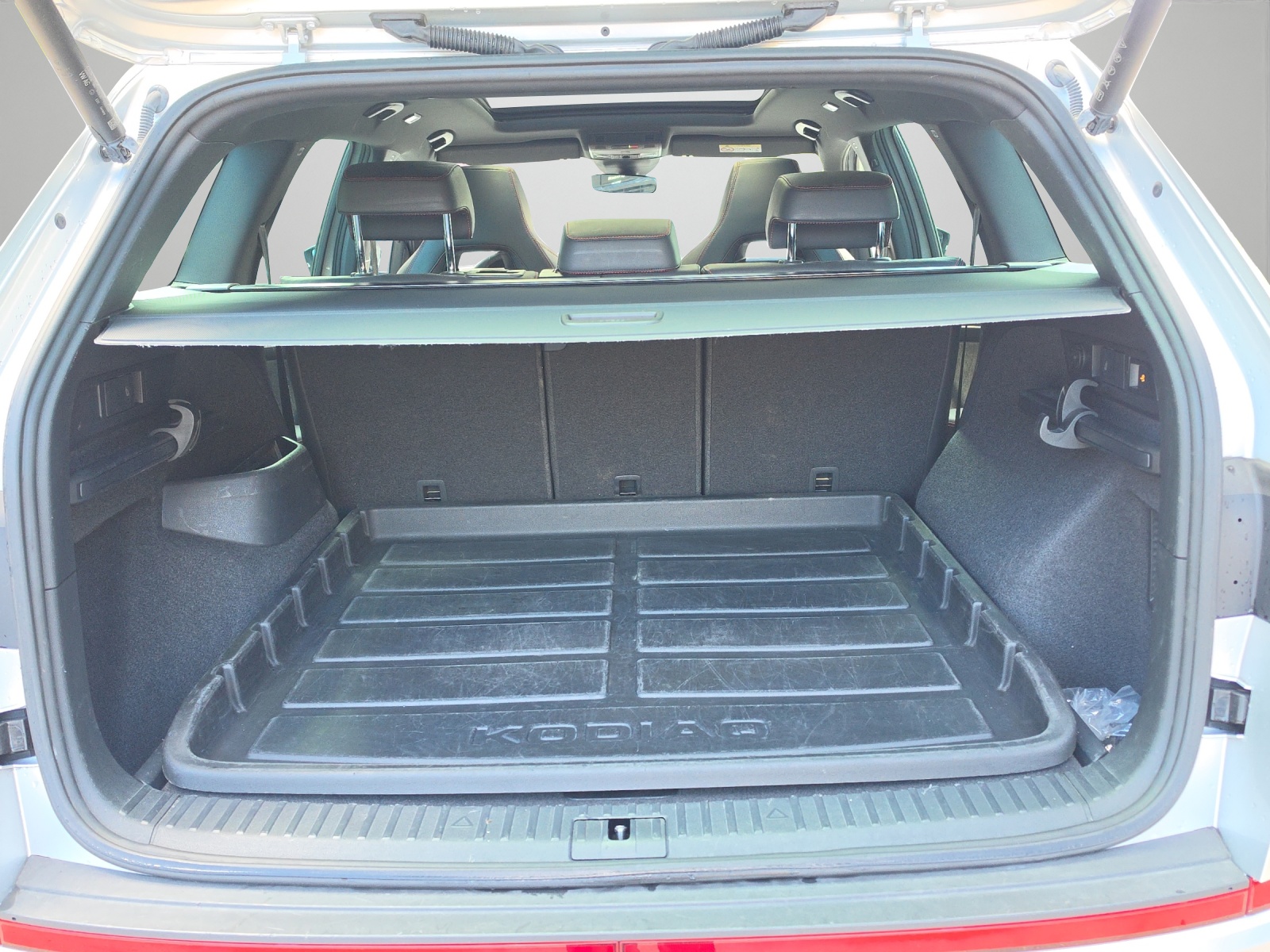 SKODA Kodiaq 2.0 TSI RS DSG-image-17