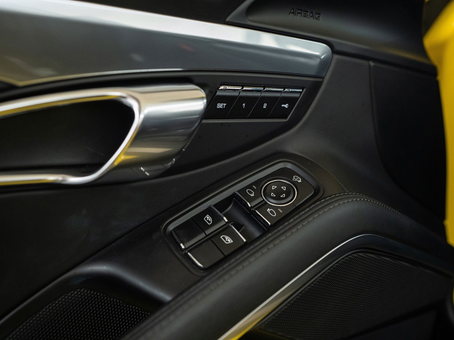 PORSCHE 718 Boxster S-image-27