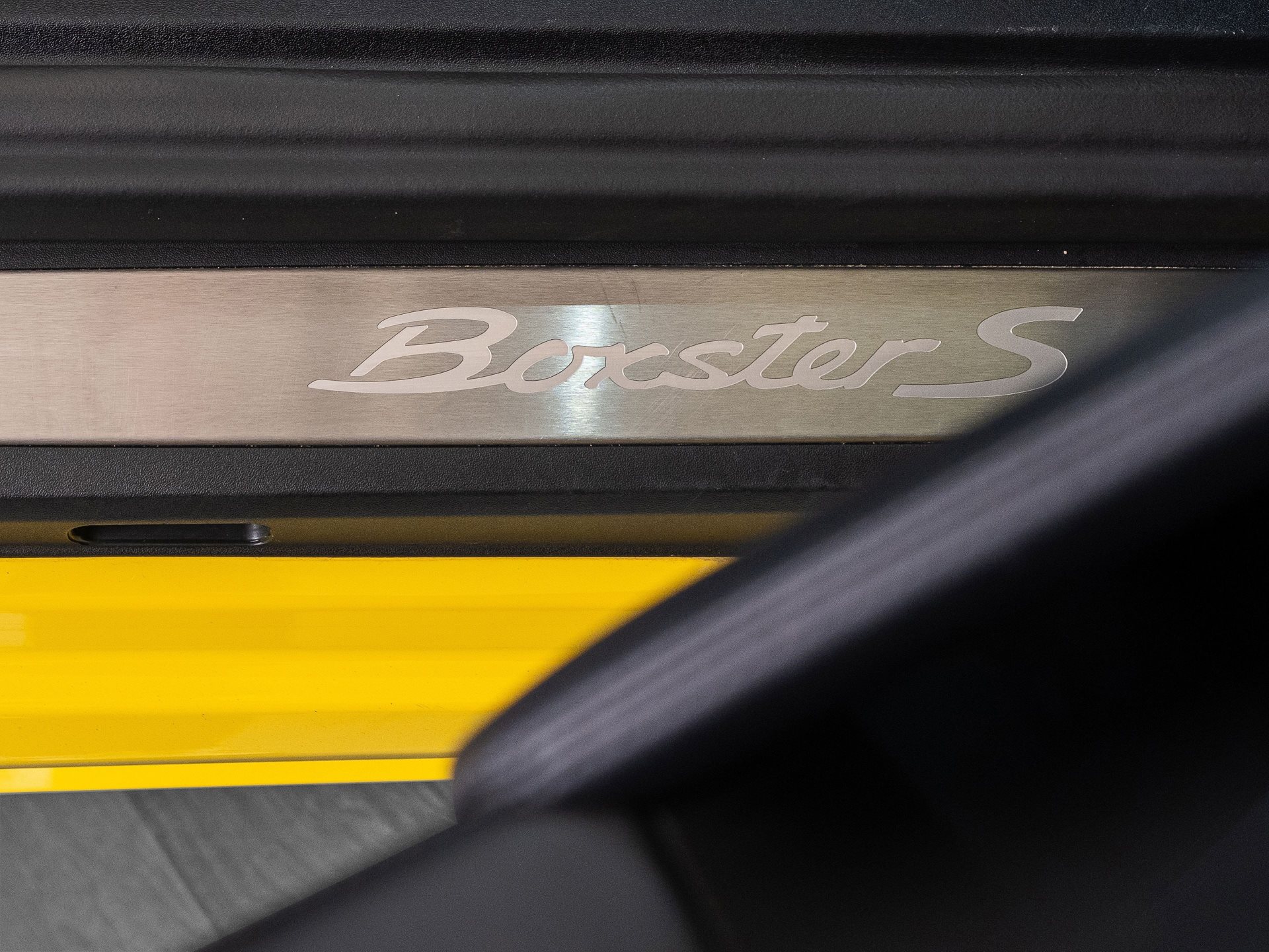 PORSCHE 718 Boxster S-image-29