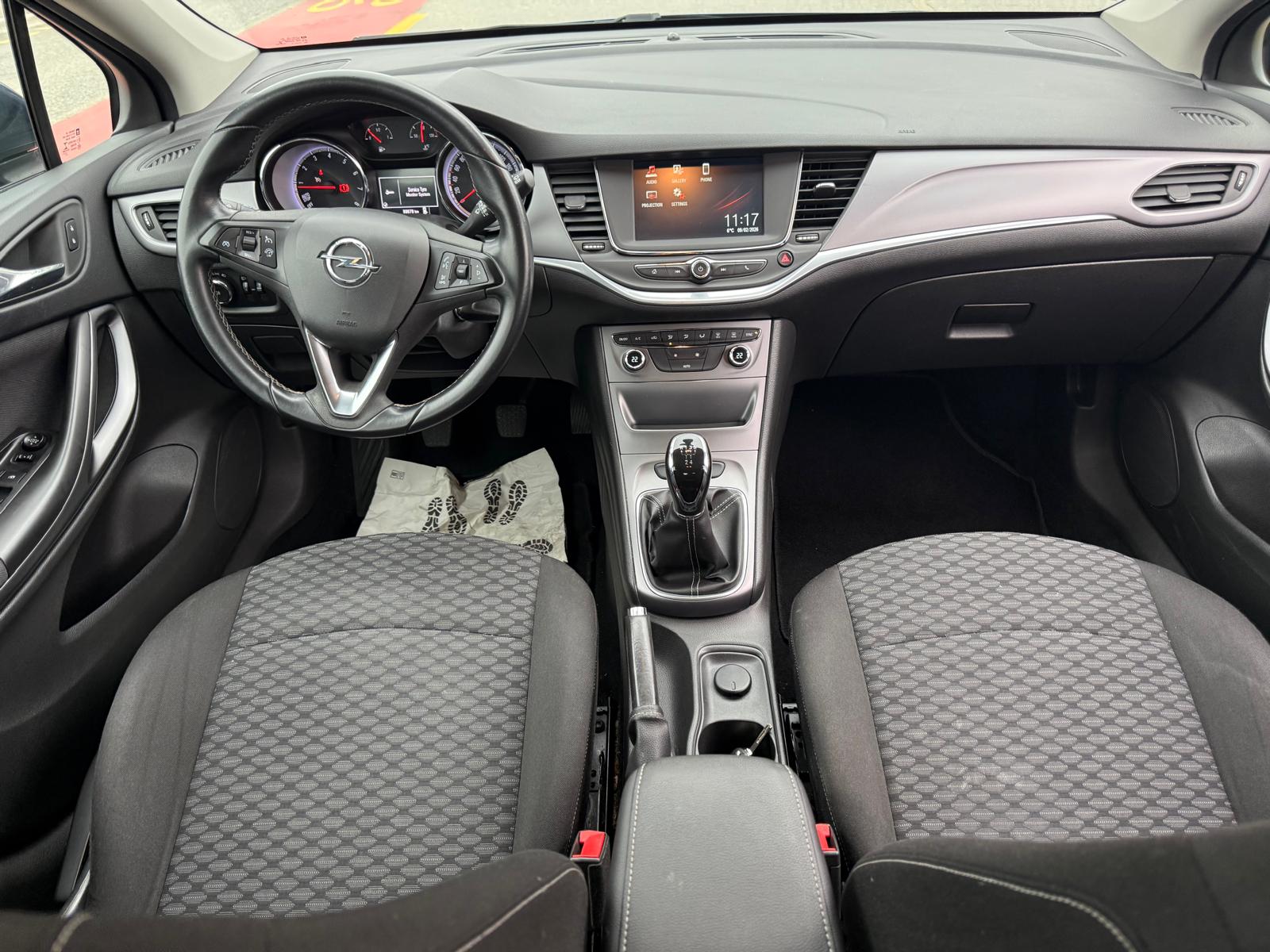 OPEL Astra 1.0i Turbo Dynamic-image-8