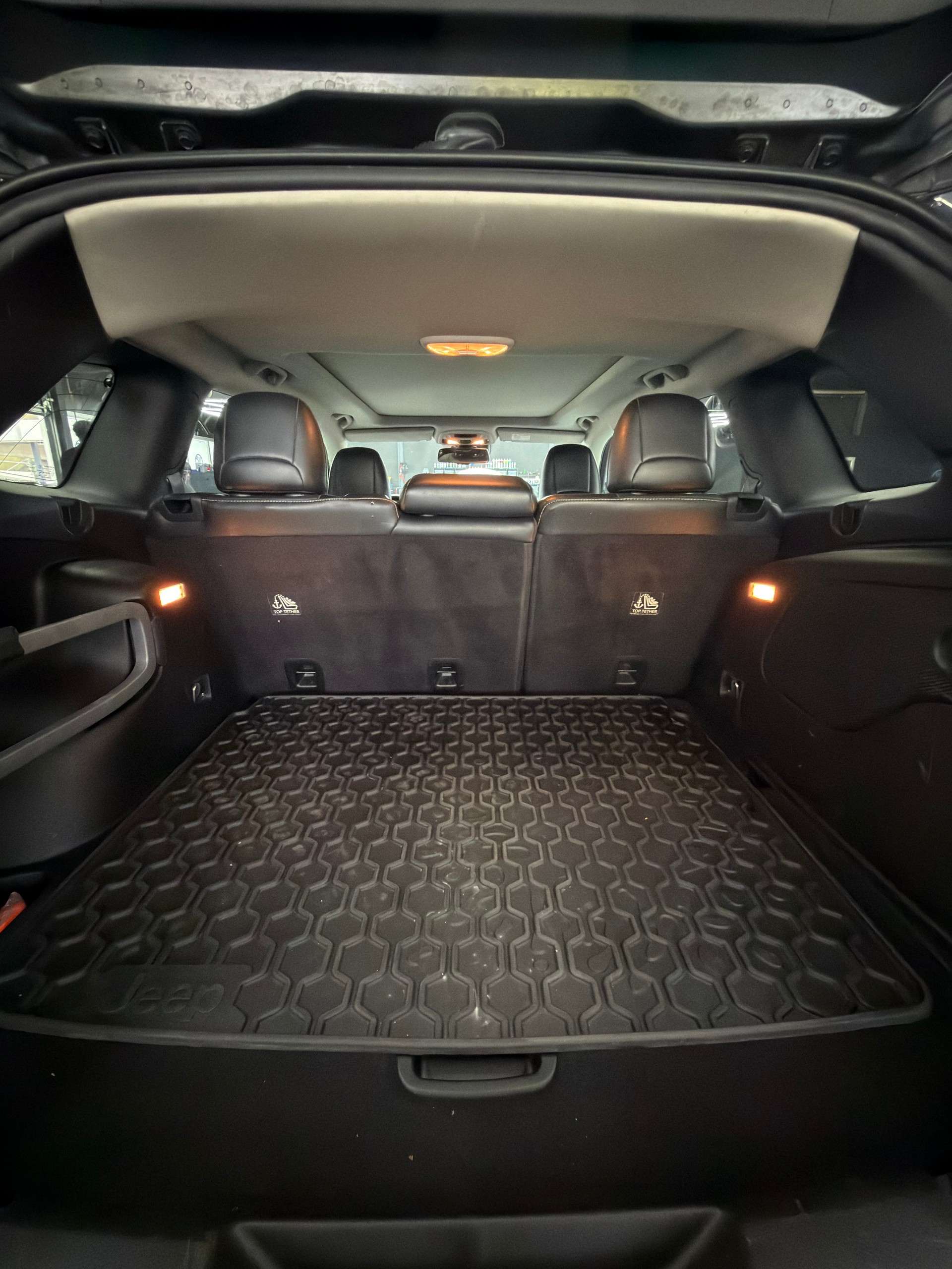 JEEP Cherokee 2.2TD Limited AWD 9ATX-image-9