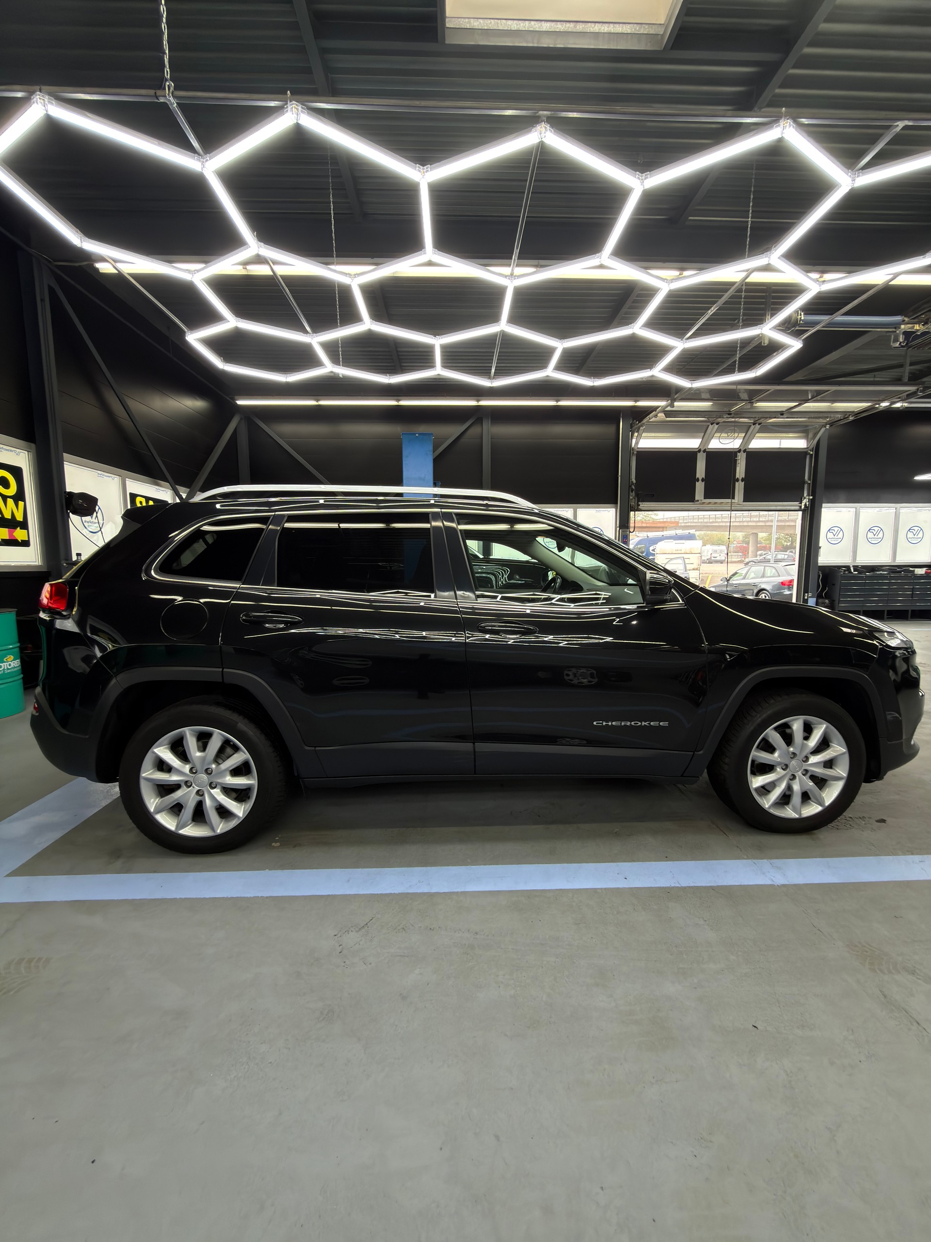 JEEP Cherokee 2.2TD Limited AWD 9ATX-image-6