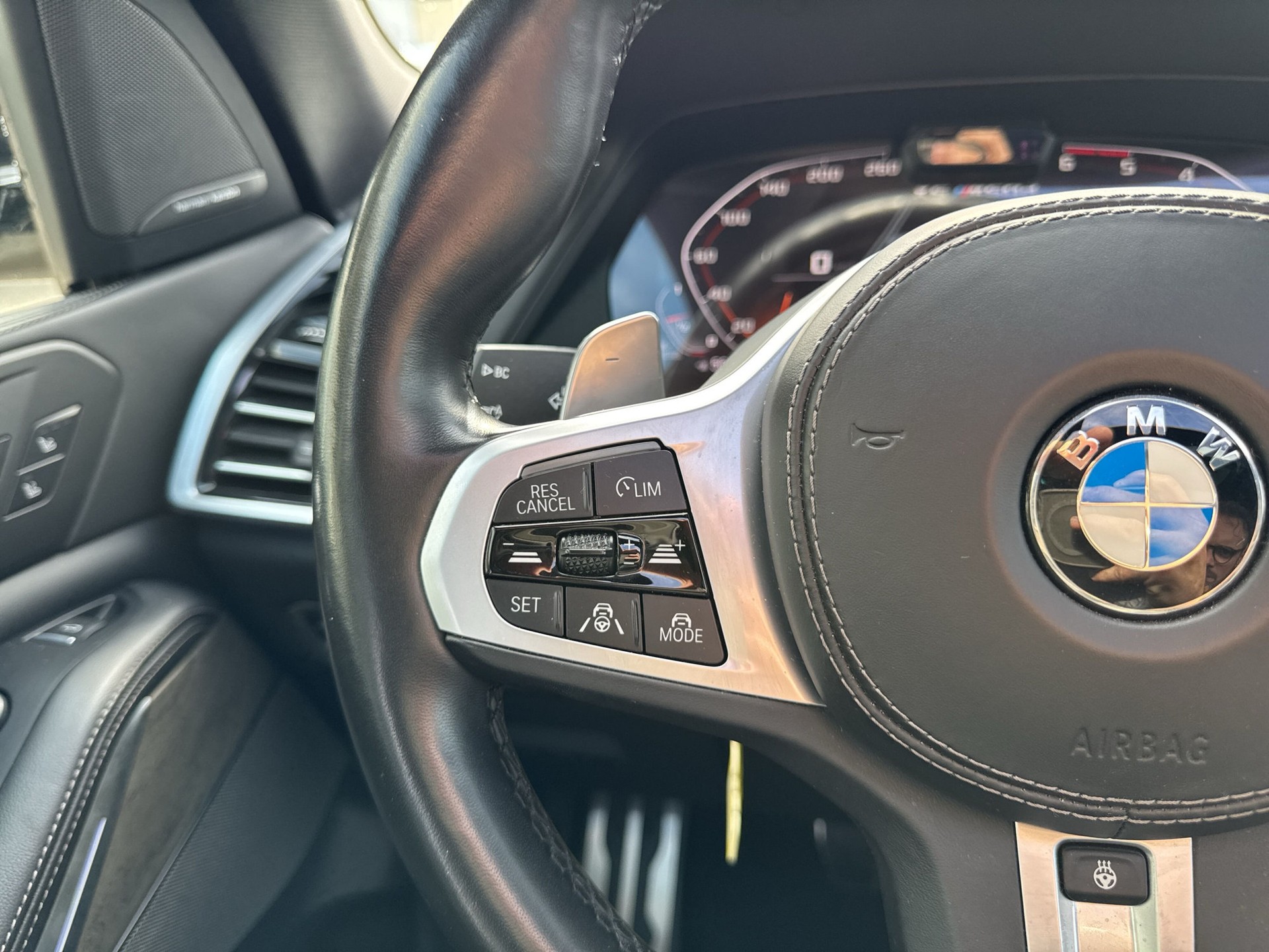 BMW X5 xDrive M50d Steptronic-image-14