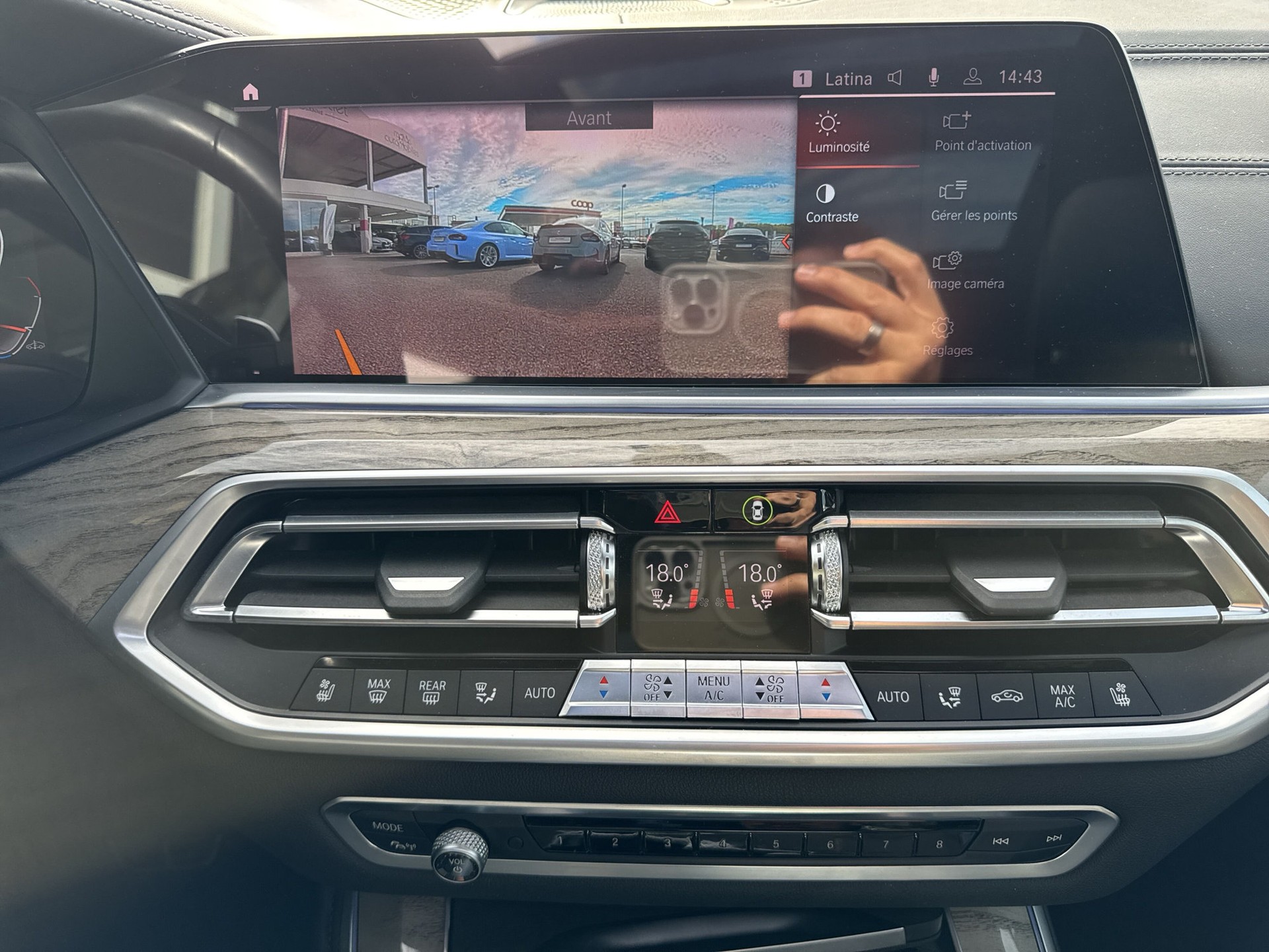 BMW X5 xDrive M50d Steptronic-image-10