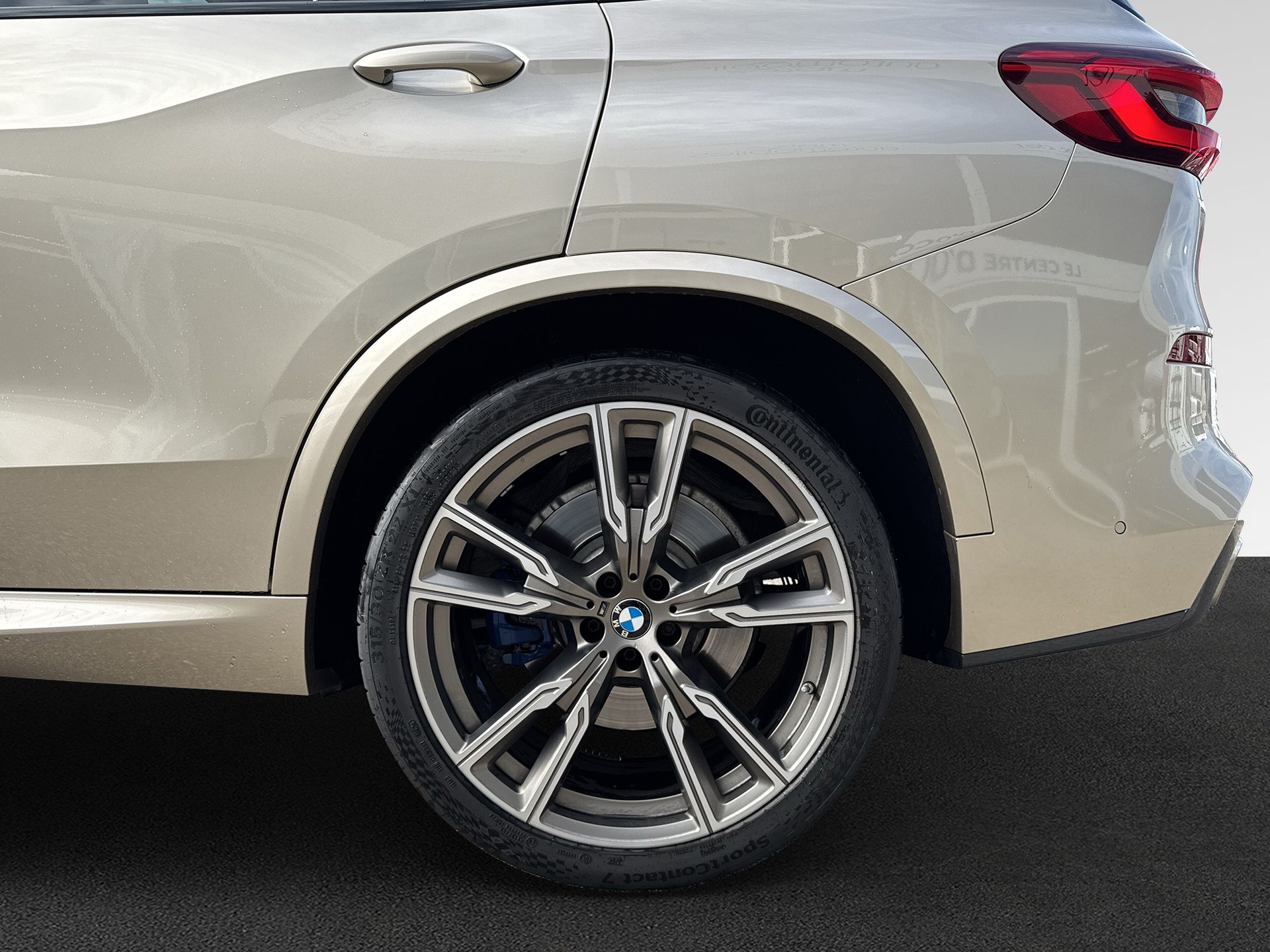 BMW X5 xDrive M50d Steptronic-image-8