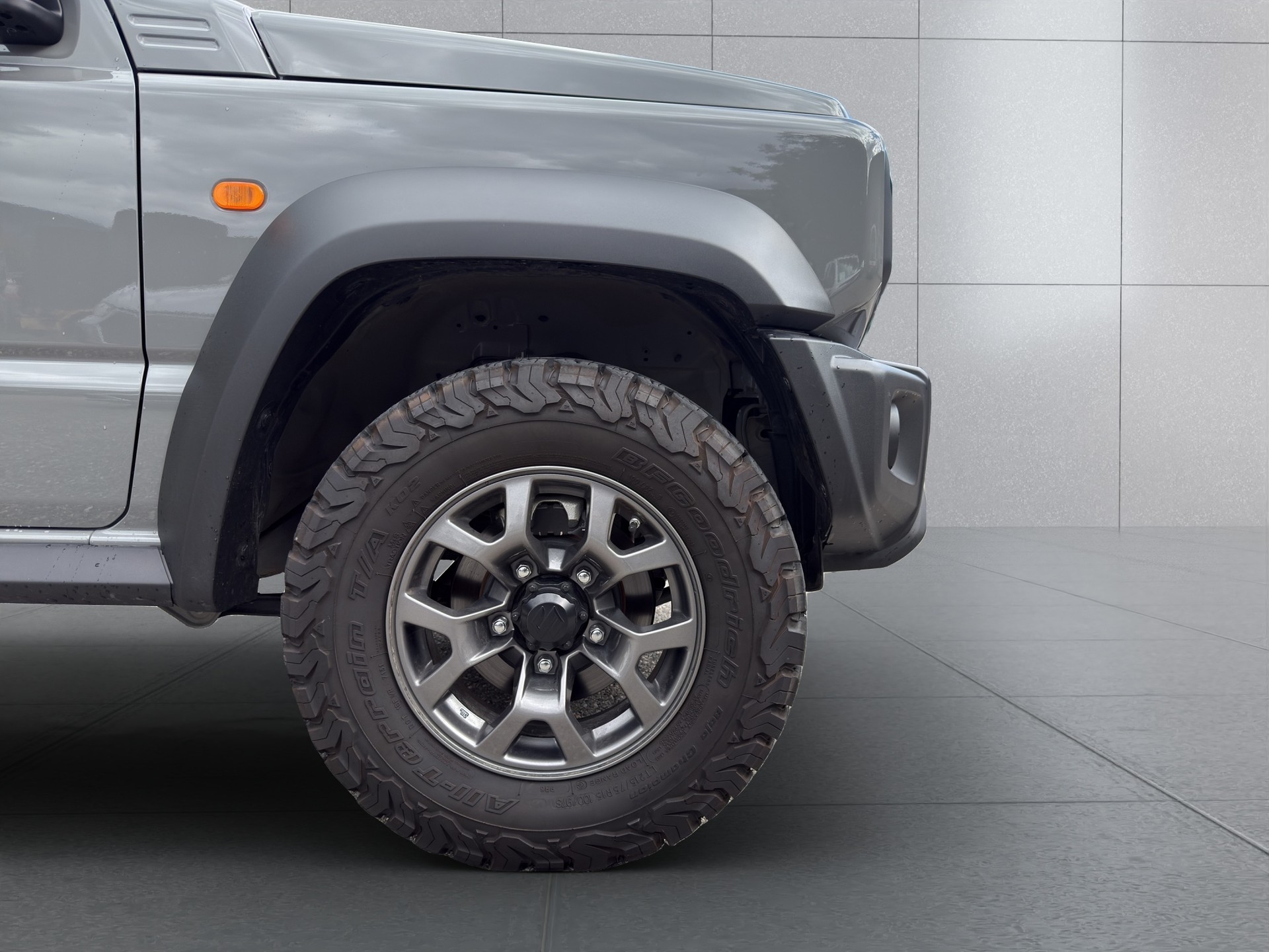 SUZUKI Jimny 1.5 Compact+ 4x4-image-5