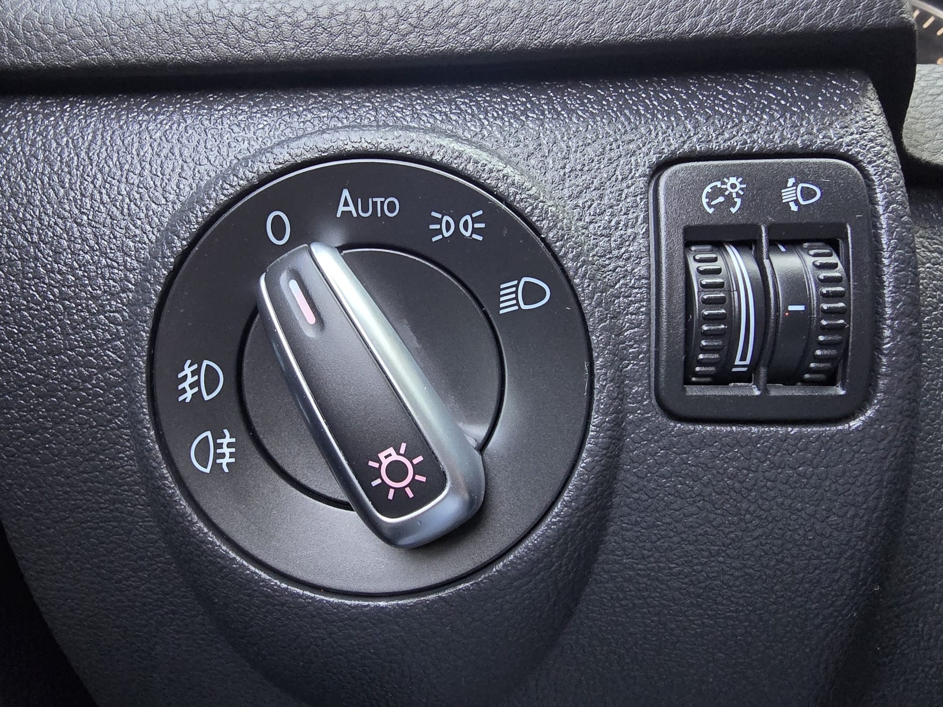 VW Plus 1.2 TSI Comfortline-image-12