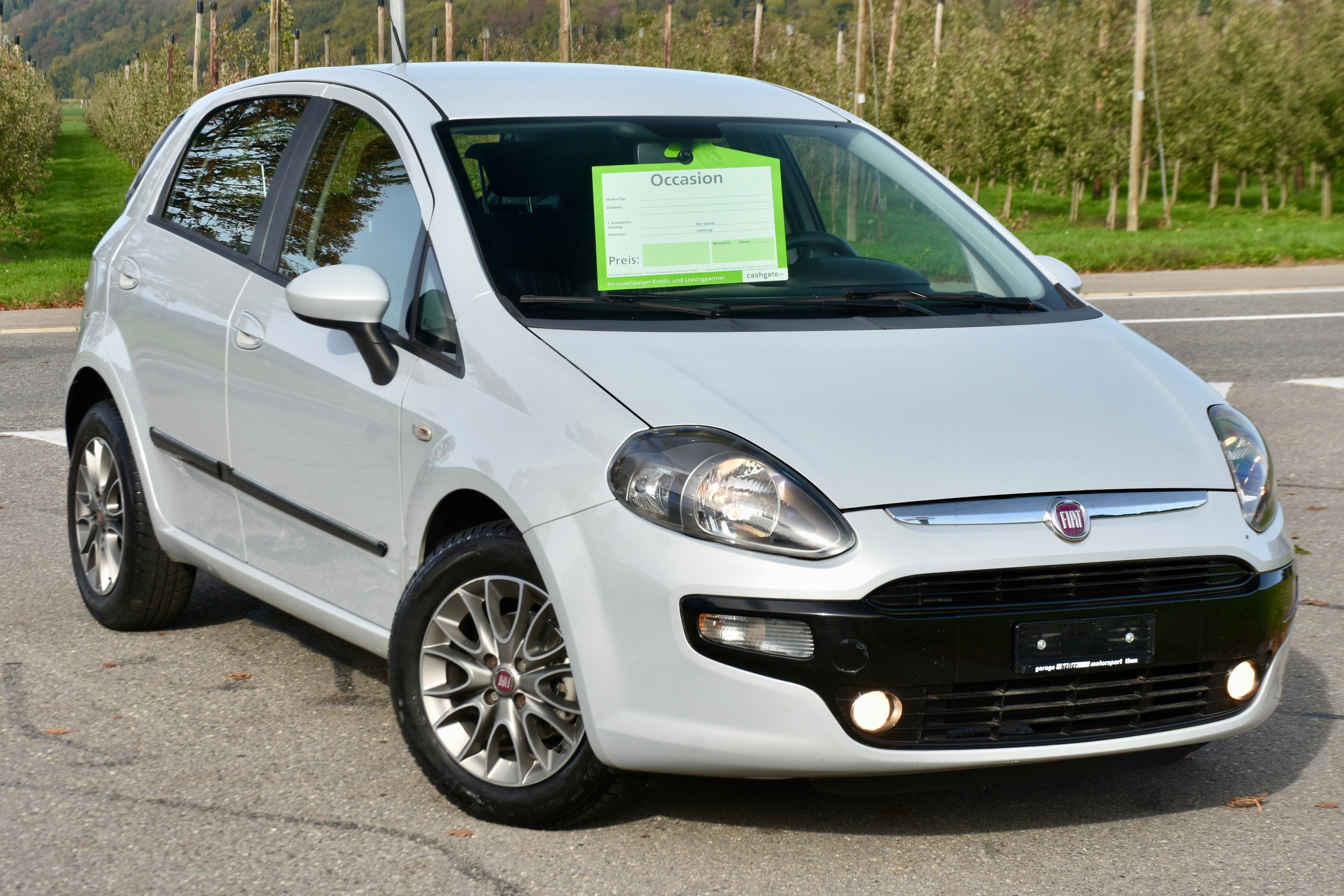 Car photo