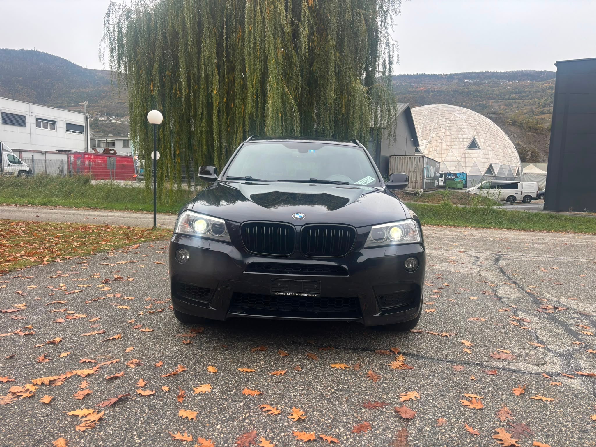Car photo