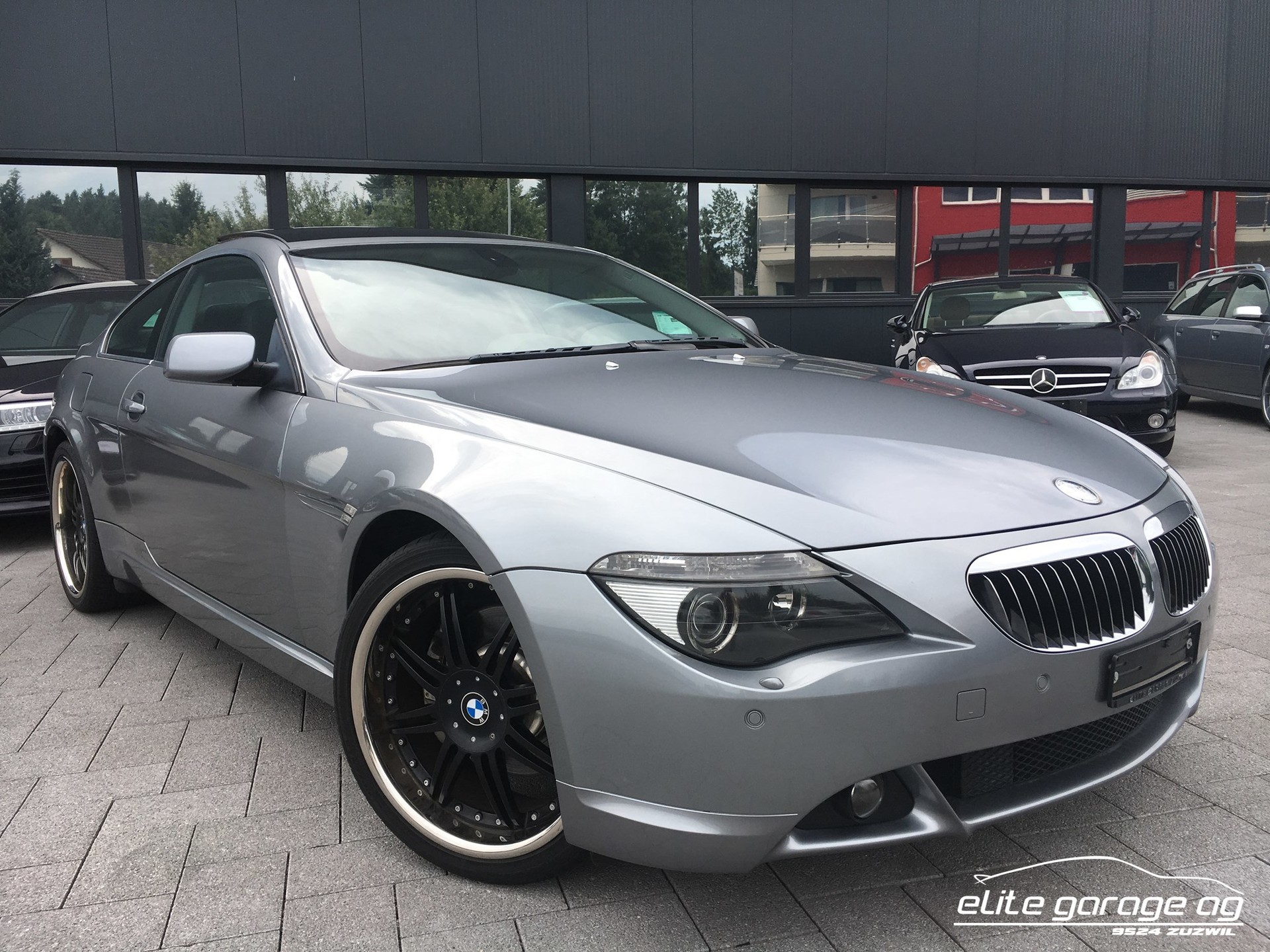 BMW 645i-image-2