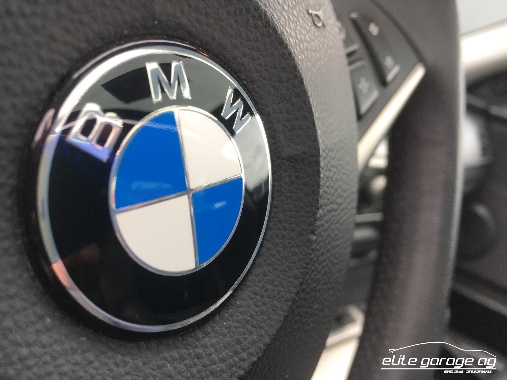 BMW 645i-image-13
