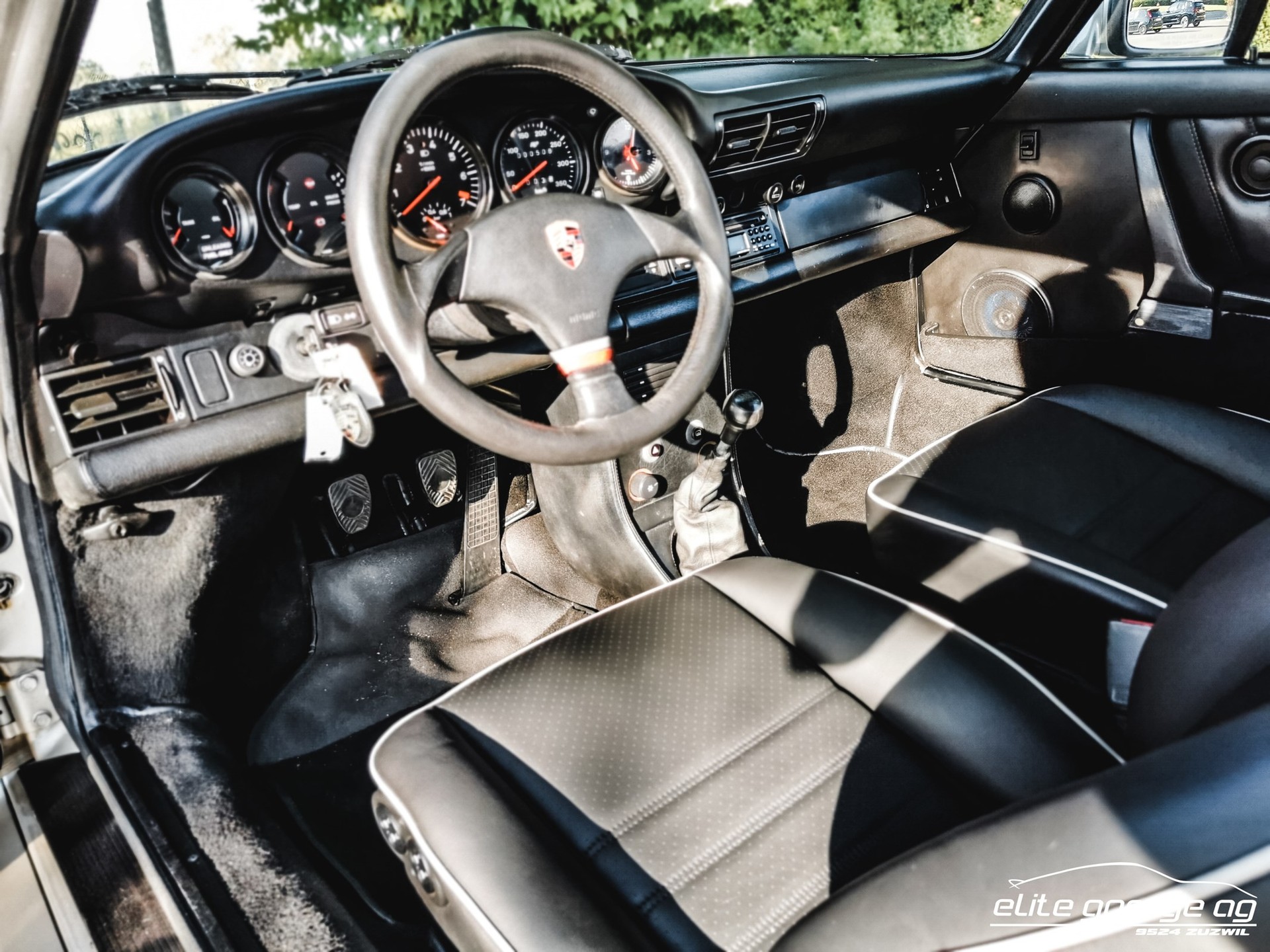 PORSCHE 911 Turbo Flatnose 5-Gang-image-11