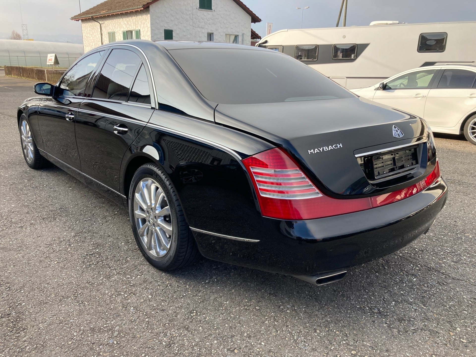 MAYBACH 57 S-showroom-element-3