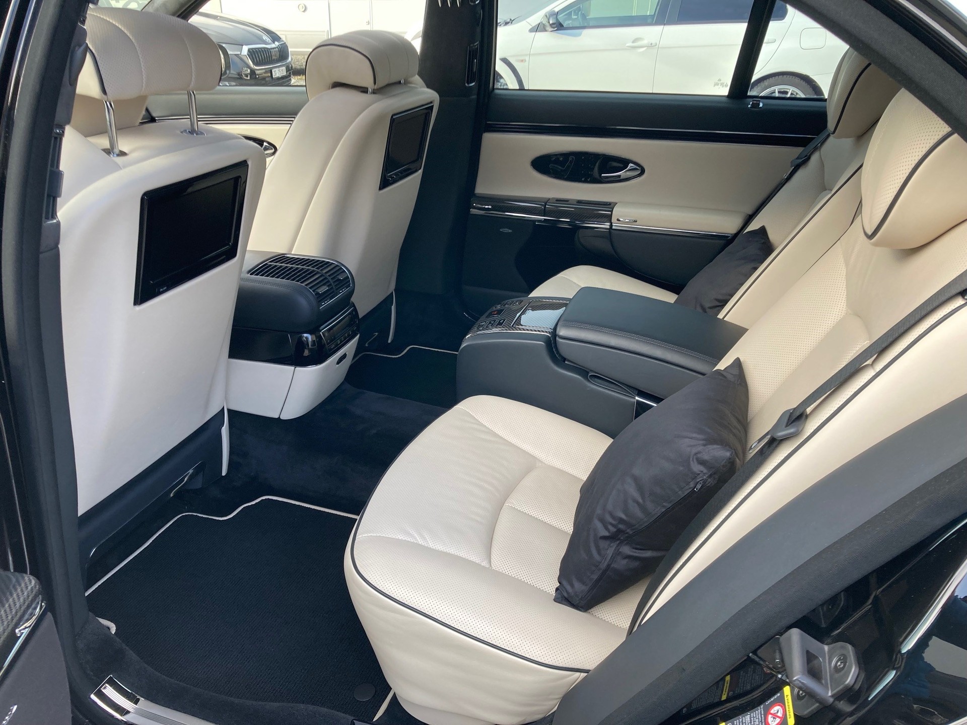 MAYBACH 57 S-image-7