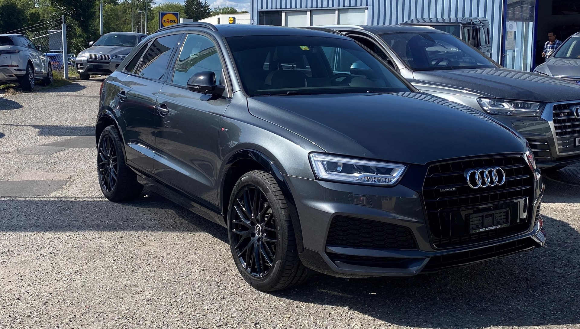 AUDI Q3 2.0 TFSI sport quattro S-tronic-image-0
