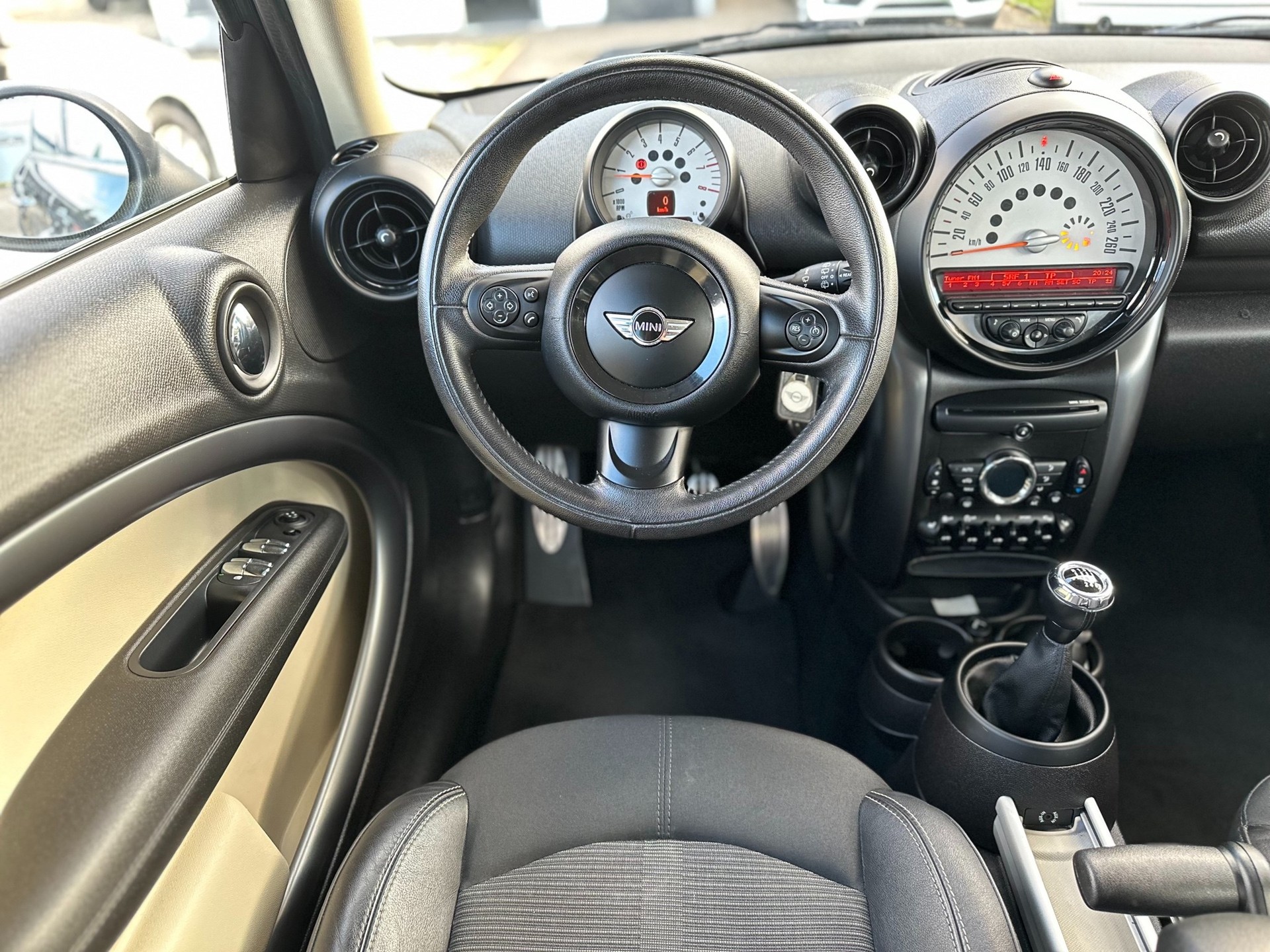 MINI Countryman Cooper S ALL4-image-5