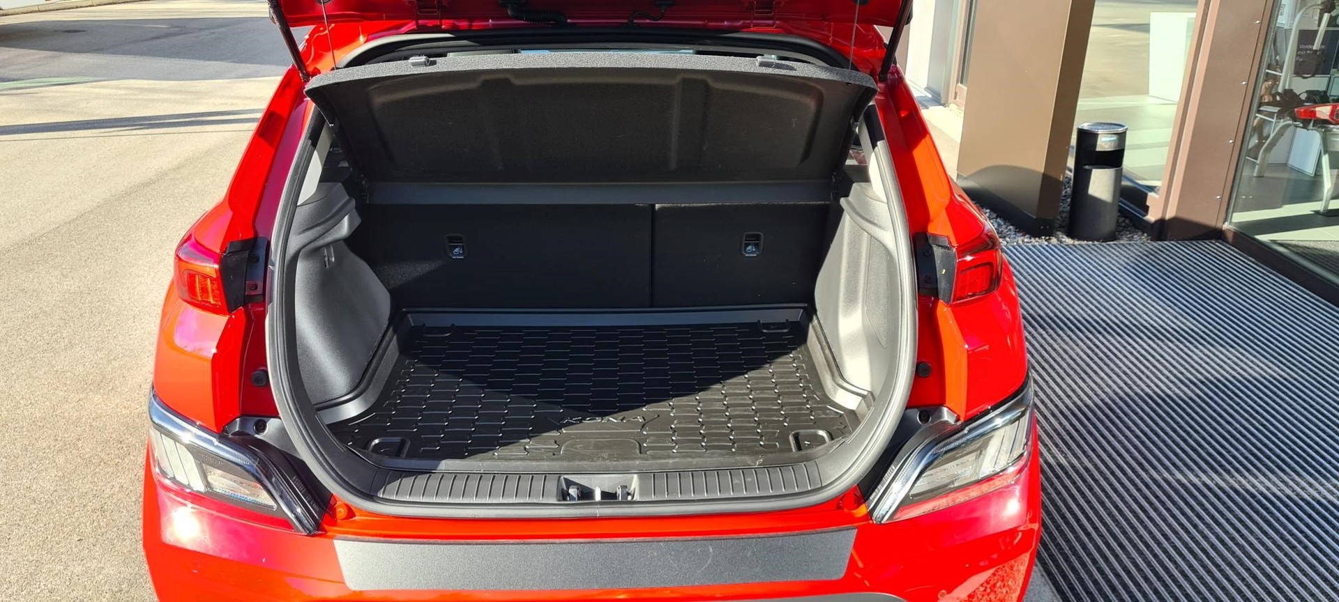 HYUNDAI Kona EV Vertex-image-5
