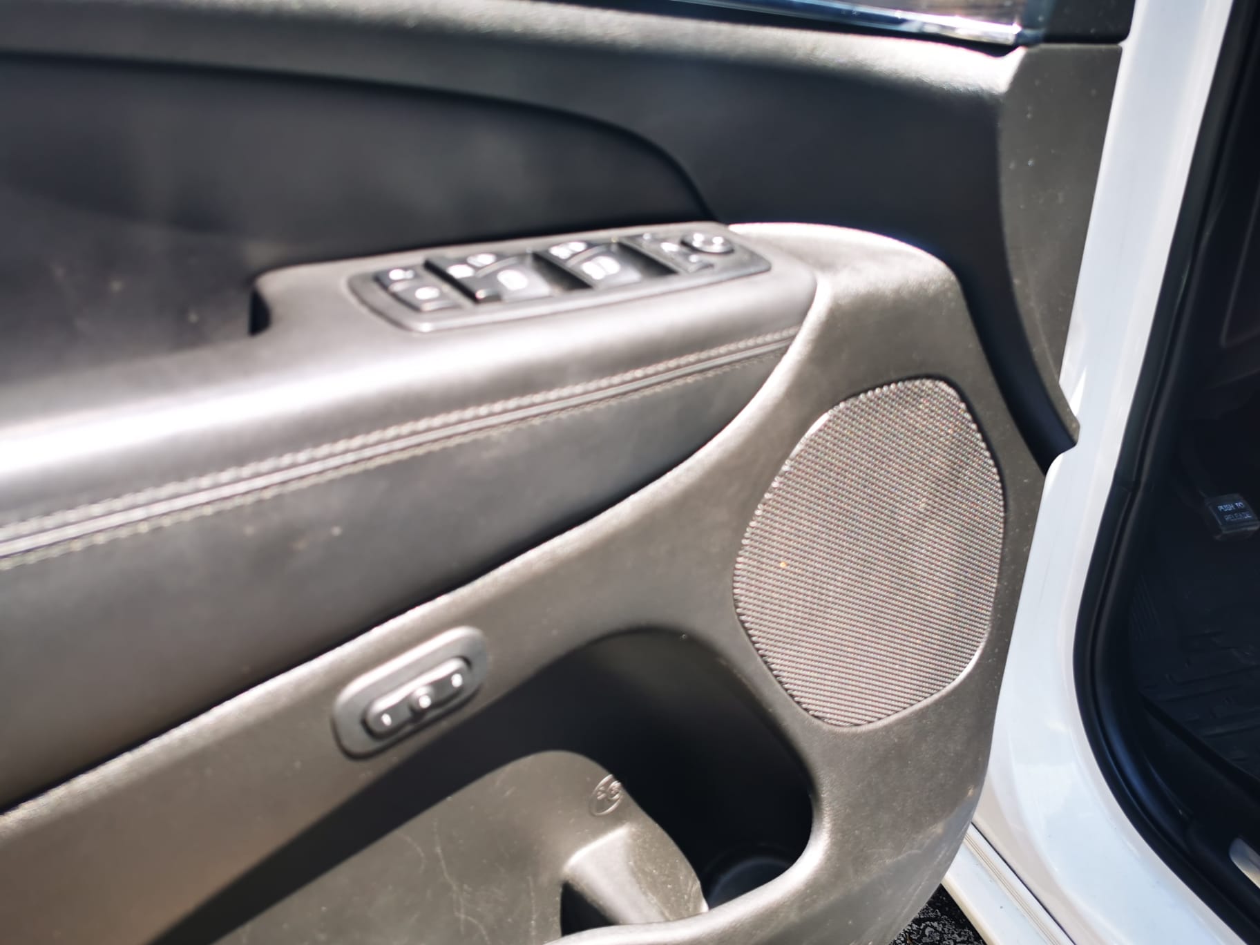 JEEP Grand Cherokee 3.0 CRD Overland Automatic-image-10