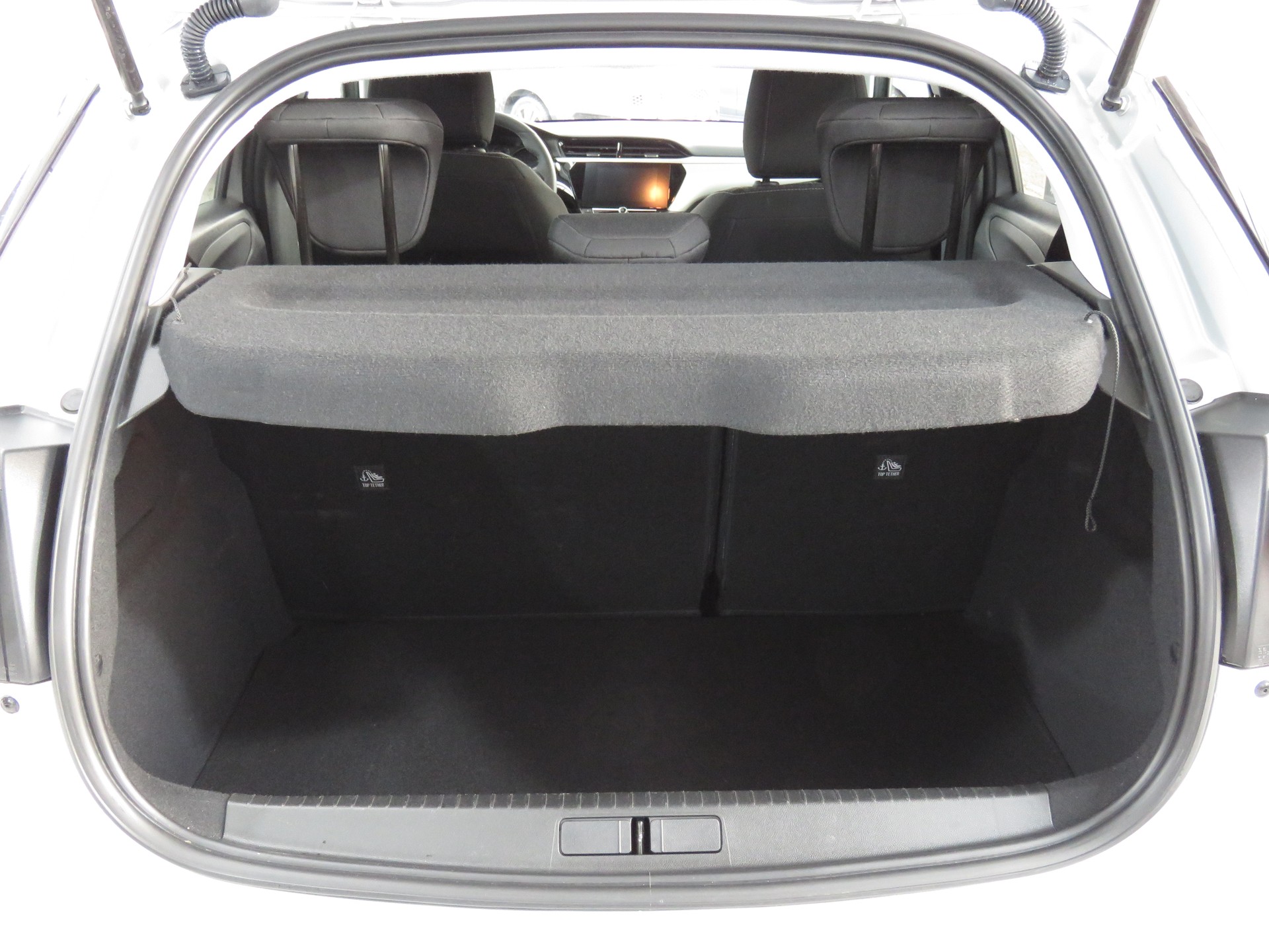 OPEL Corsa 1.2 TP Edition Automat-image-9