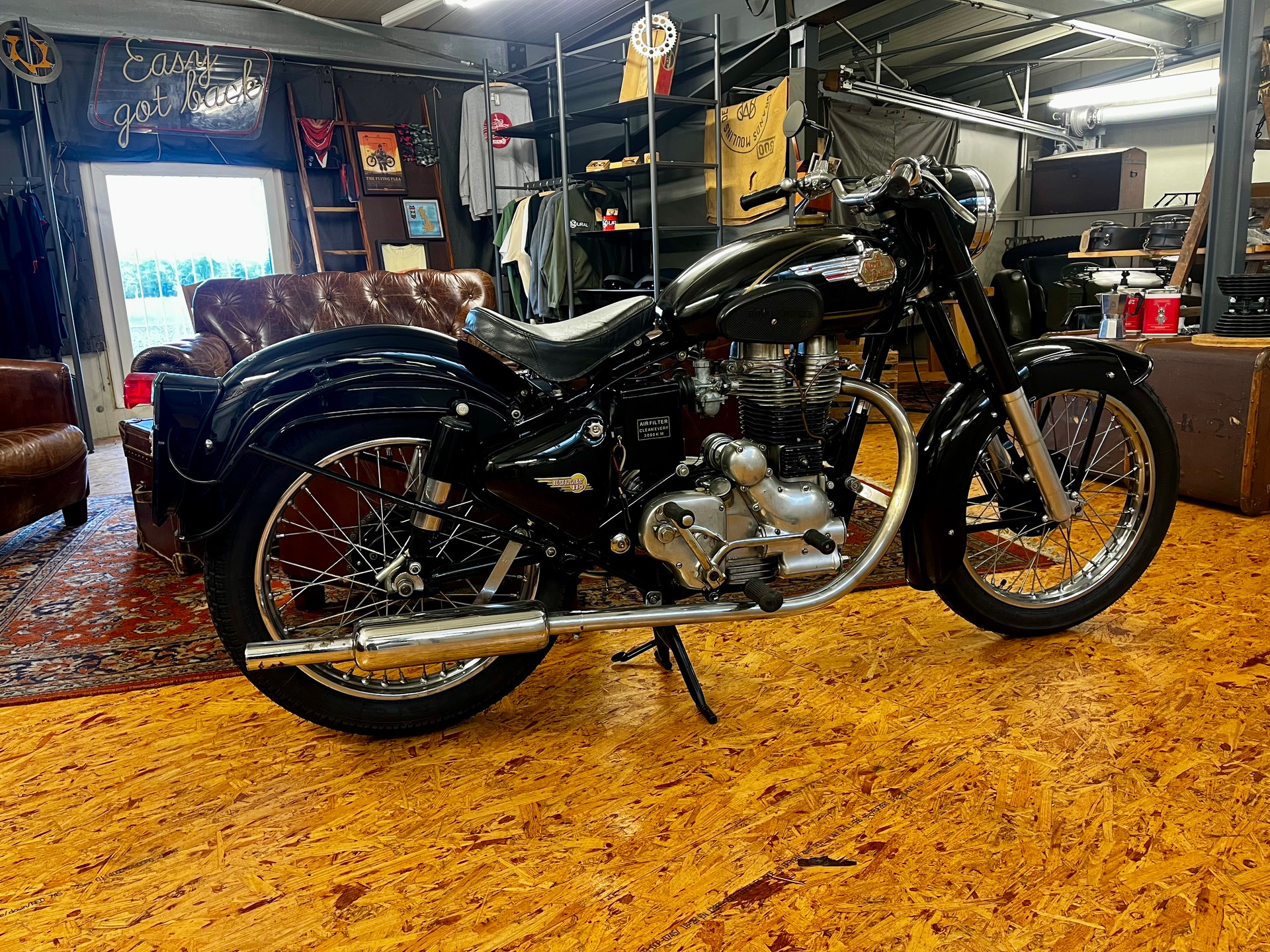 ROYAL ENFIELD BULLET 350