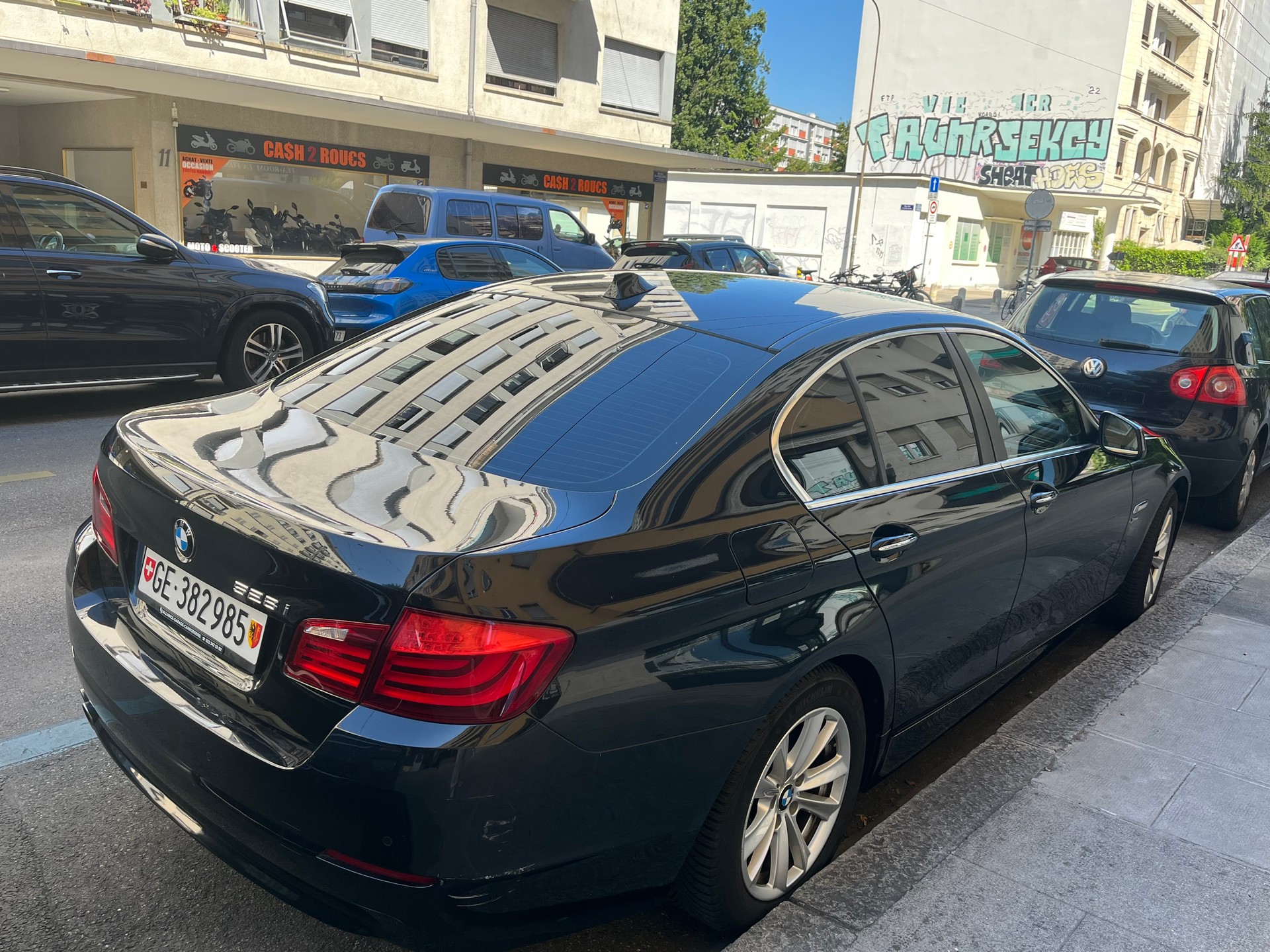 BMW IXdrive-image-2