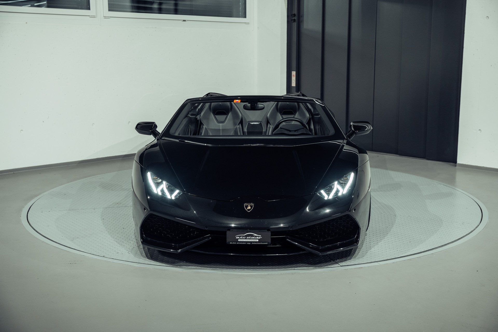 LAMBORGHINI Huracan LP610-4 Spyder DCT-image-1
