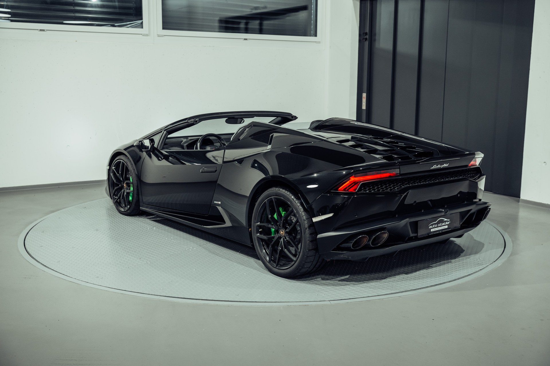 LAMBORGHINI Huracan LP610-4 Spyder DCT-image-5