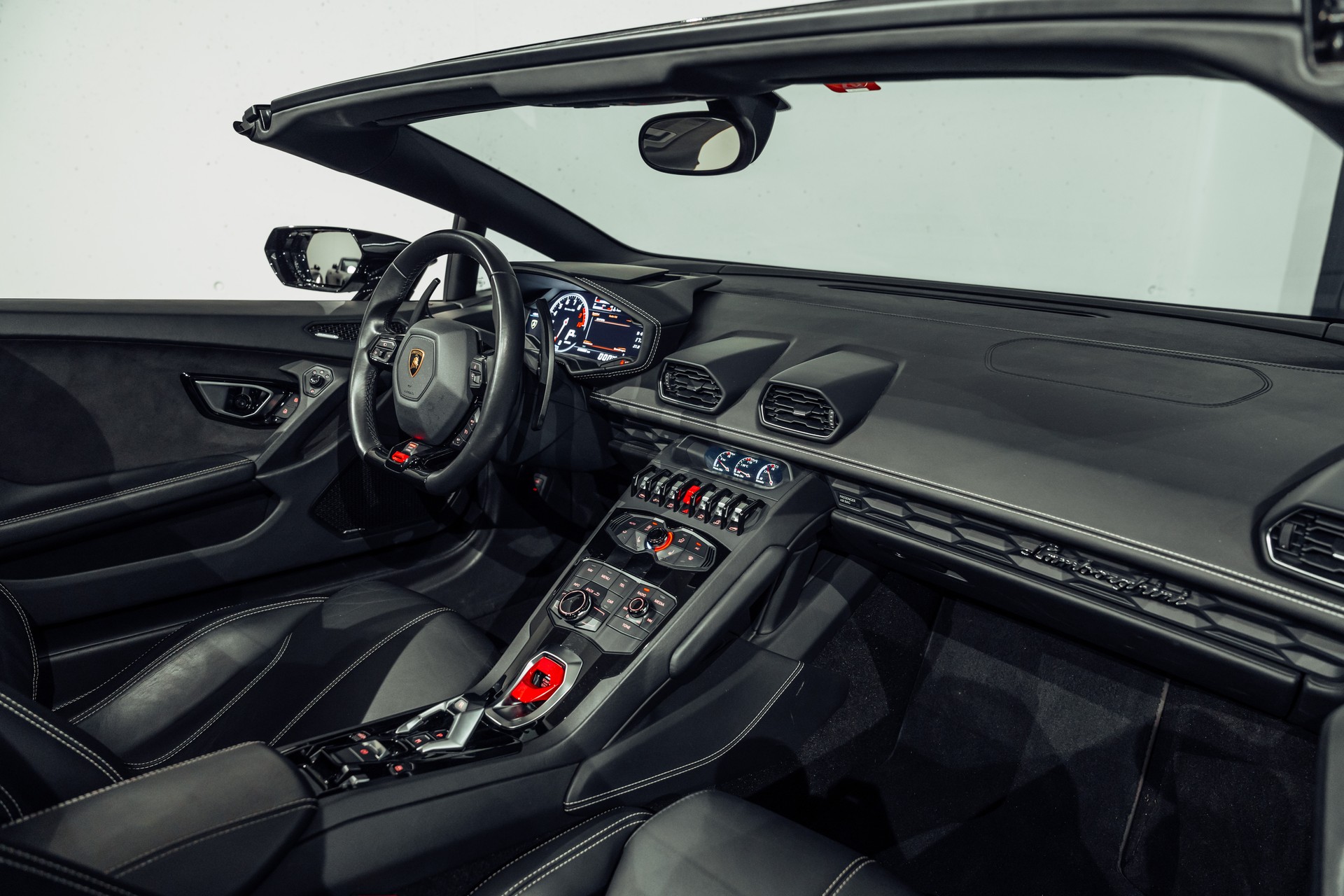 LAMBORGHINI Huracan LP610-4 Spyder DCT-image-16