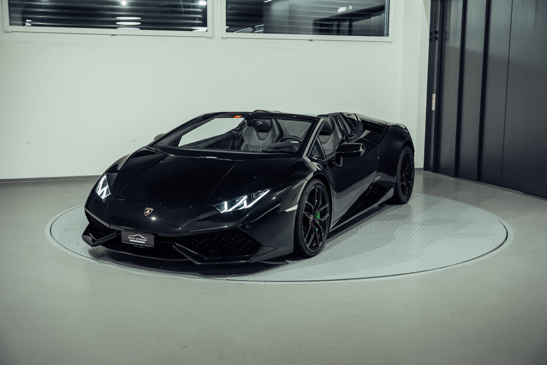 LAMBORGHINI Huracan LP610-4 Spyder DCT-image-0