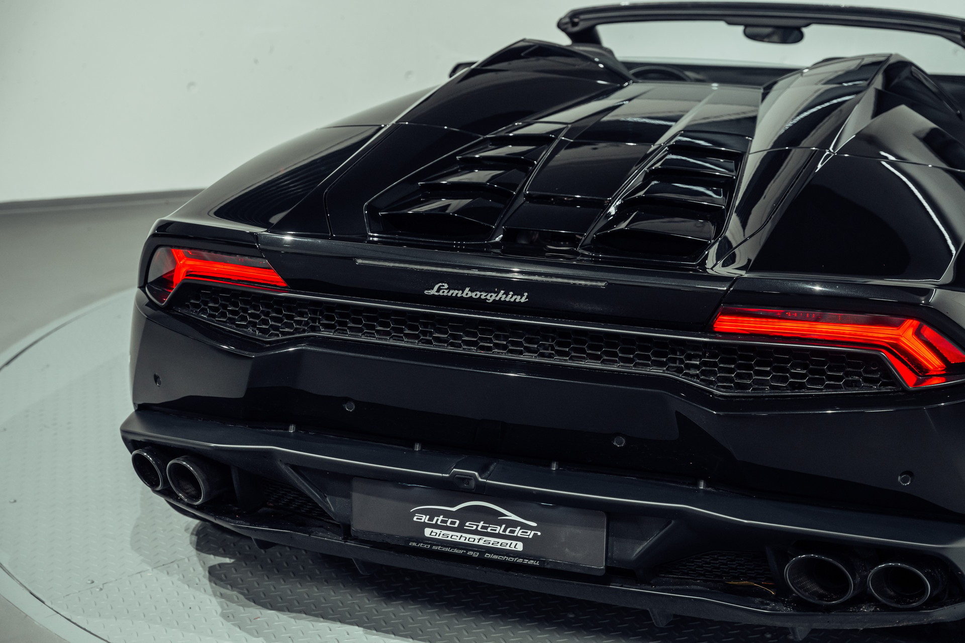 LAMBORGHINI Huracan LP610-4 Spyder DCT-image-7